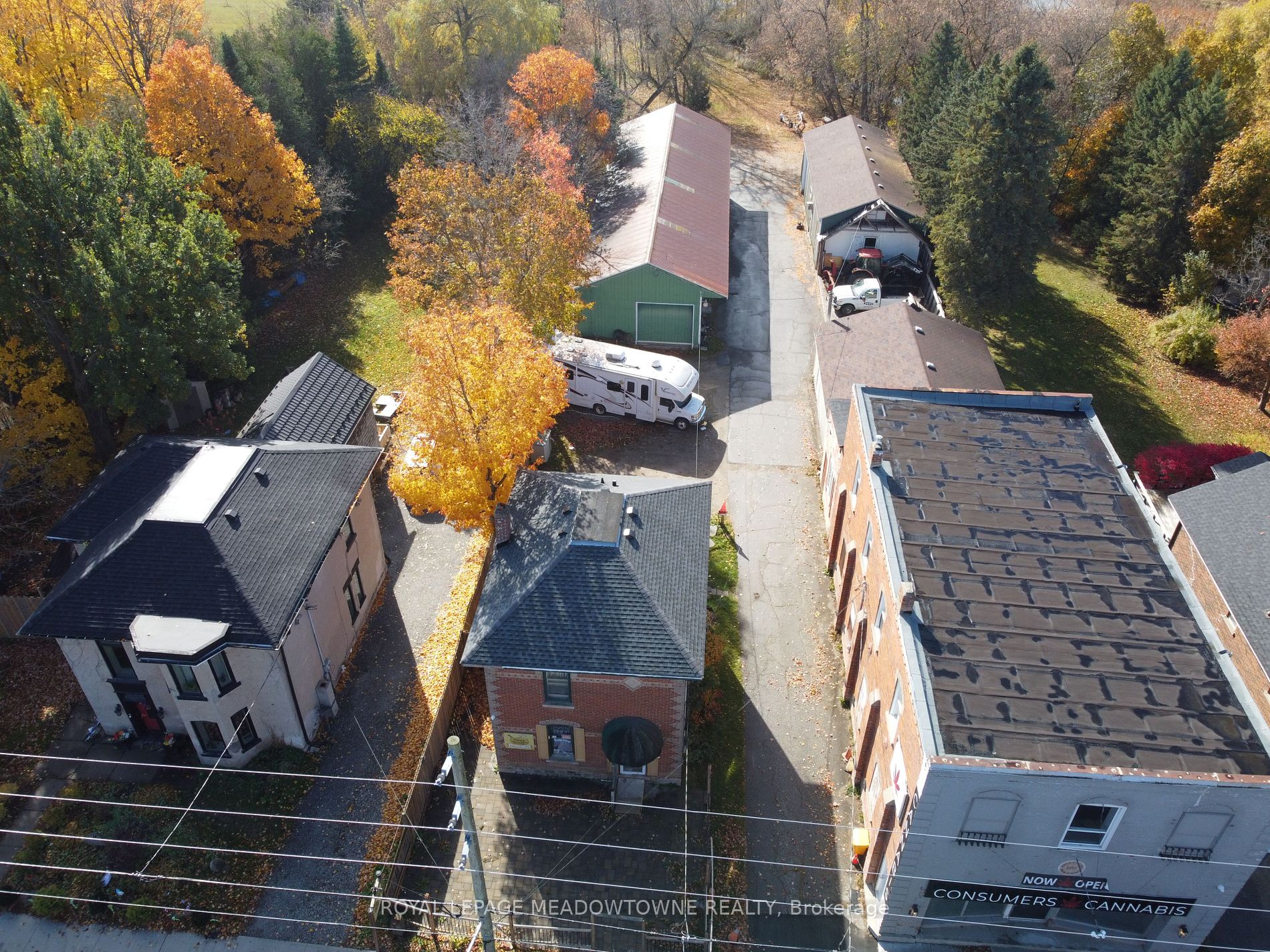 90 Trafalgar Rd Property Photo 22
