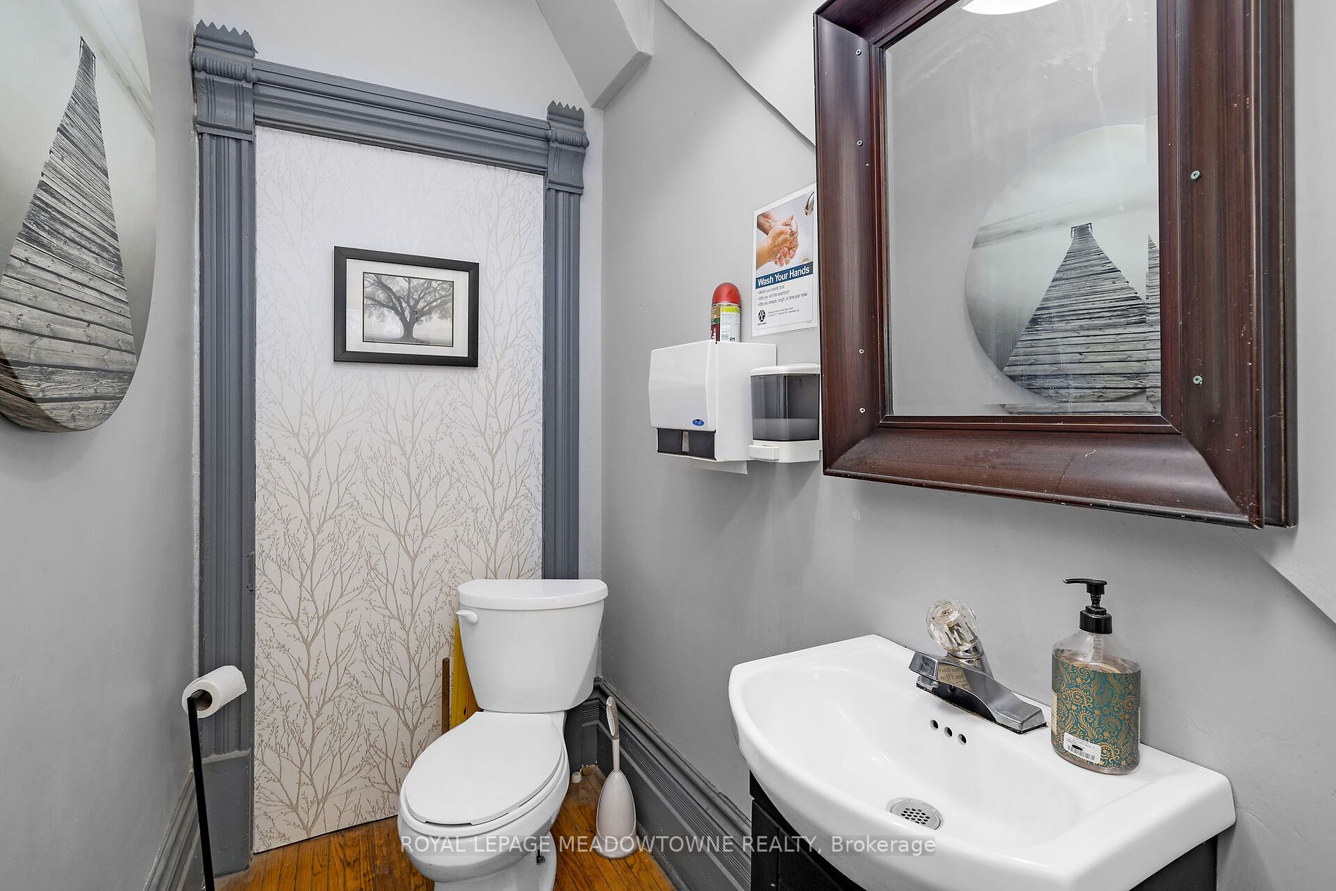 90 Trafalgar Rd Property Photo 37