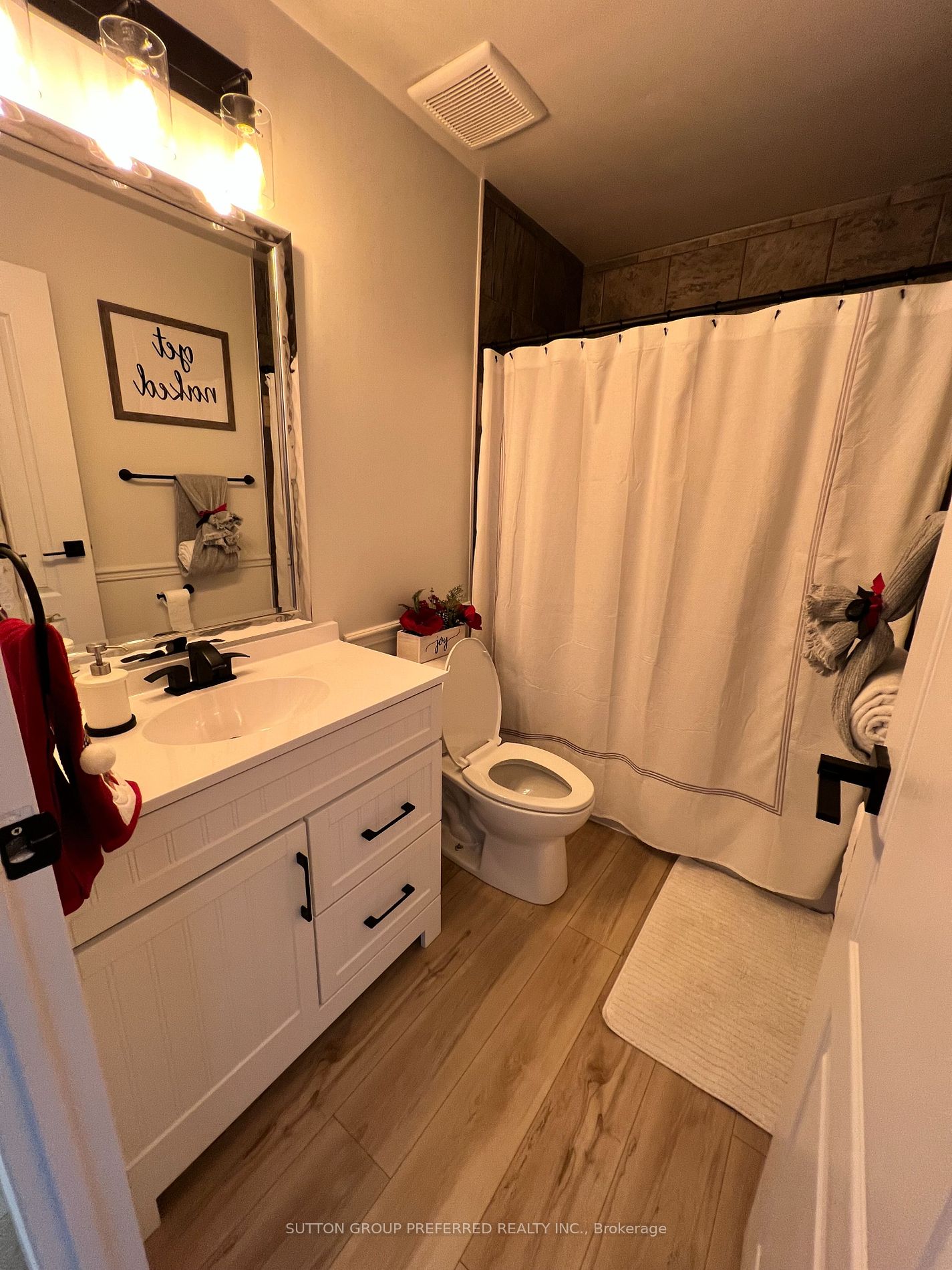 127 Belmont Dr 3 Property Photo 16