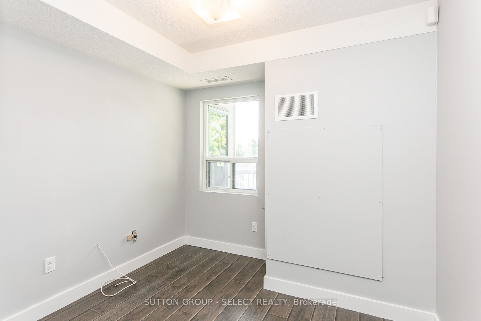 15 Hofstetter Ave 20 Property Photo 21