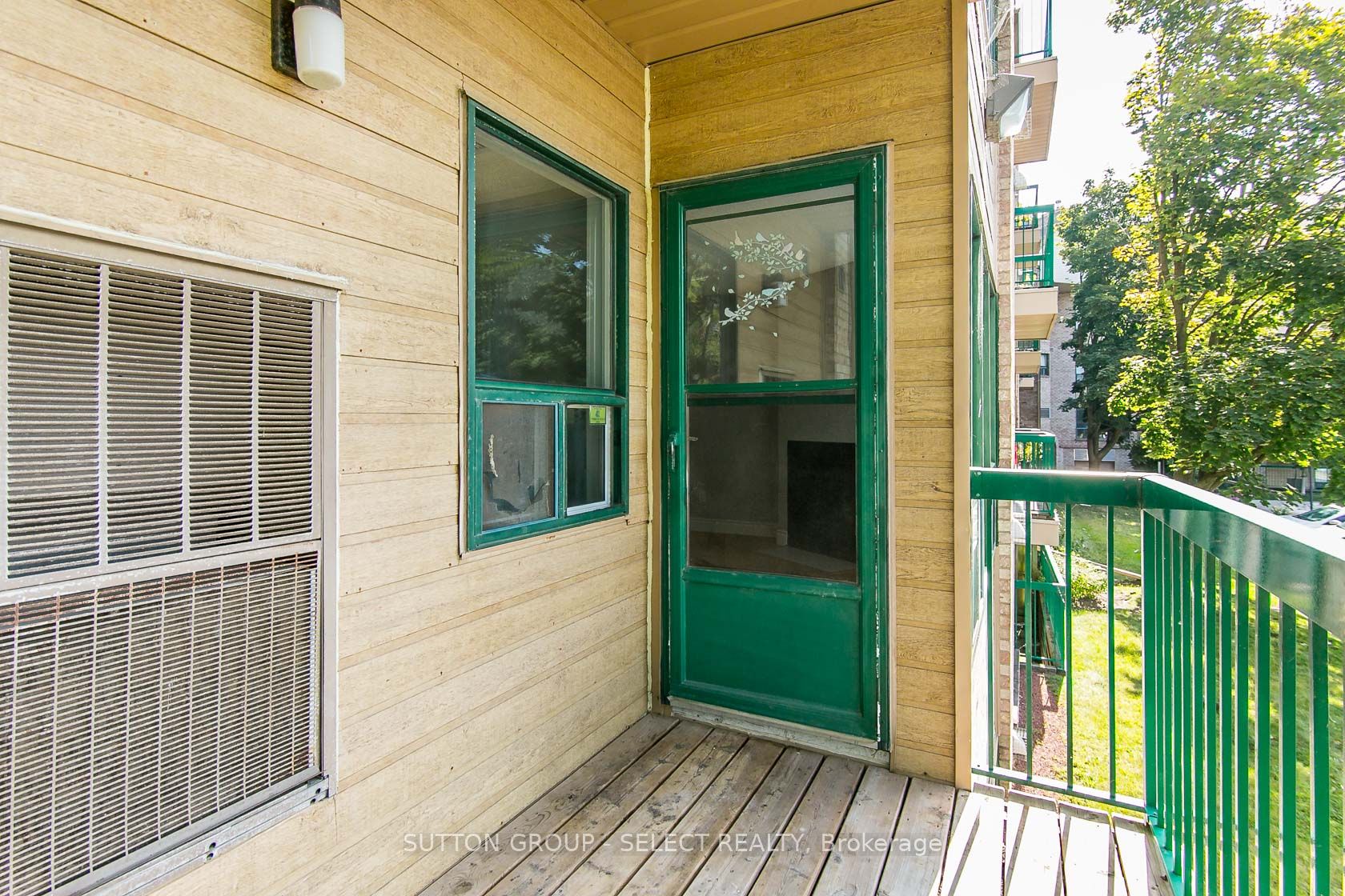 15 Hofstetter Ave 20 Property Photo 26