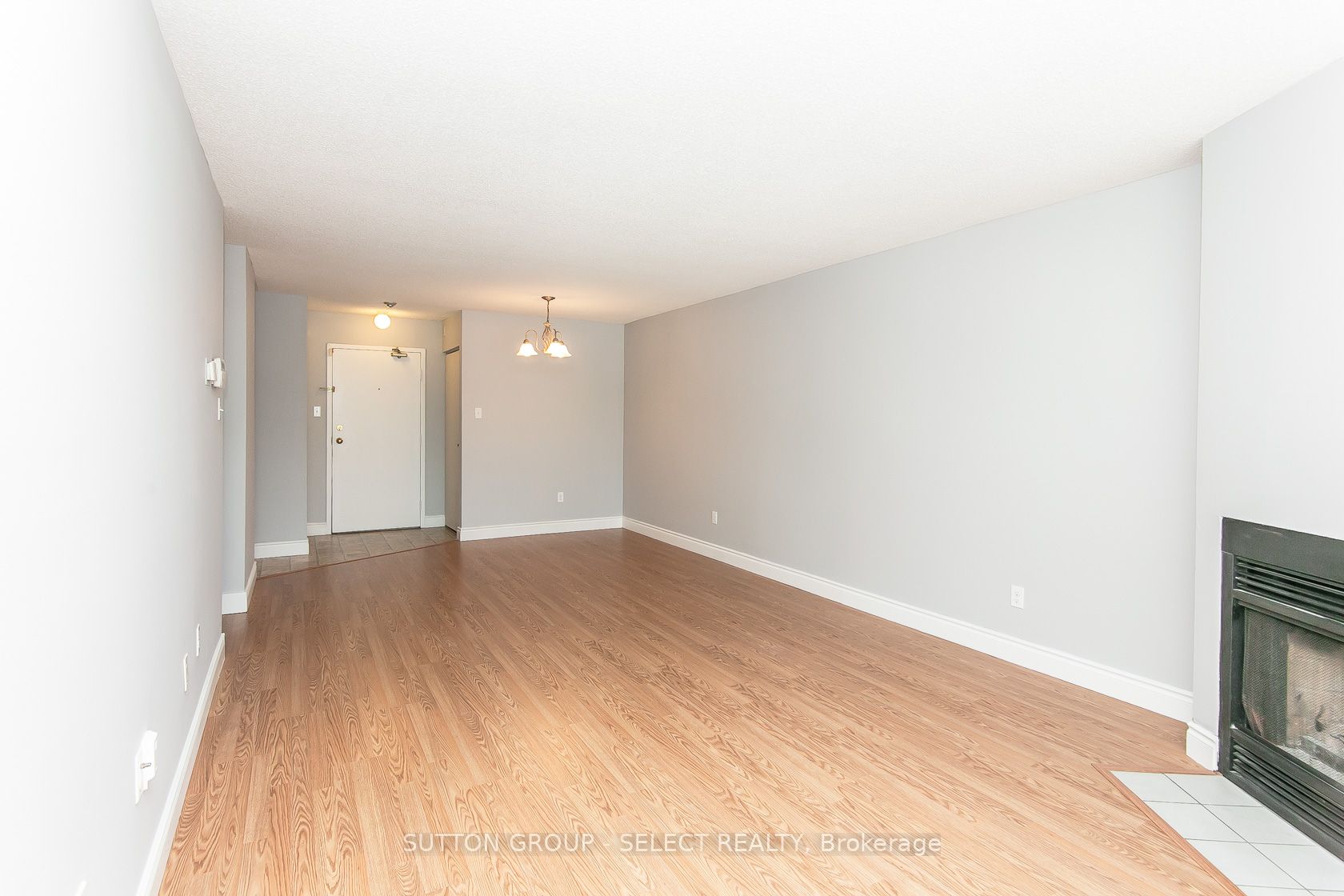 15 Hofstetter Ave 20 Property Photo 35