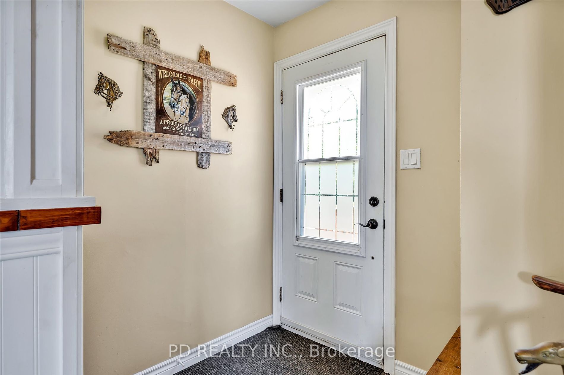 506 Cedar Glen Rd Property Photo 2