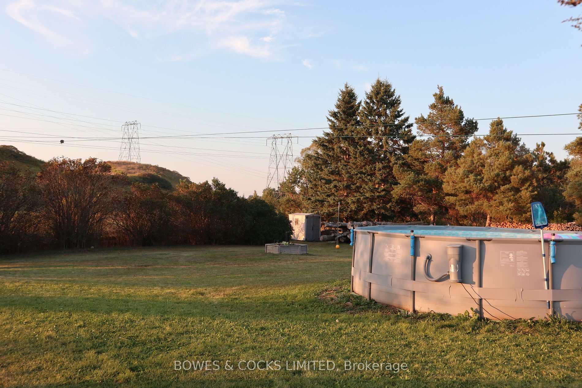 4792 Highway 7 Property Photo 14