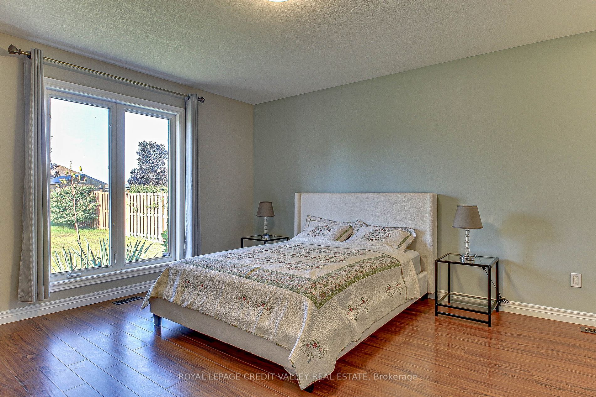 123 Coulas Cres Property Photo 6