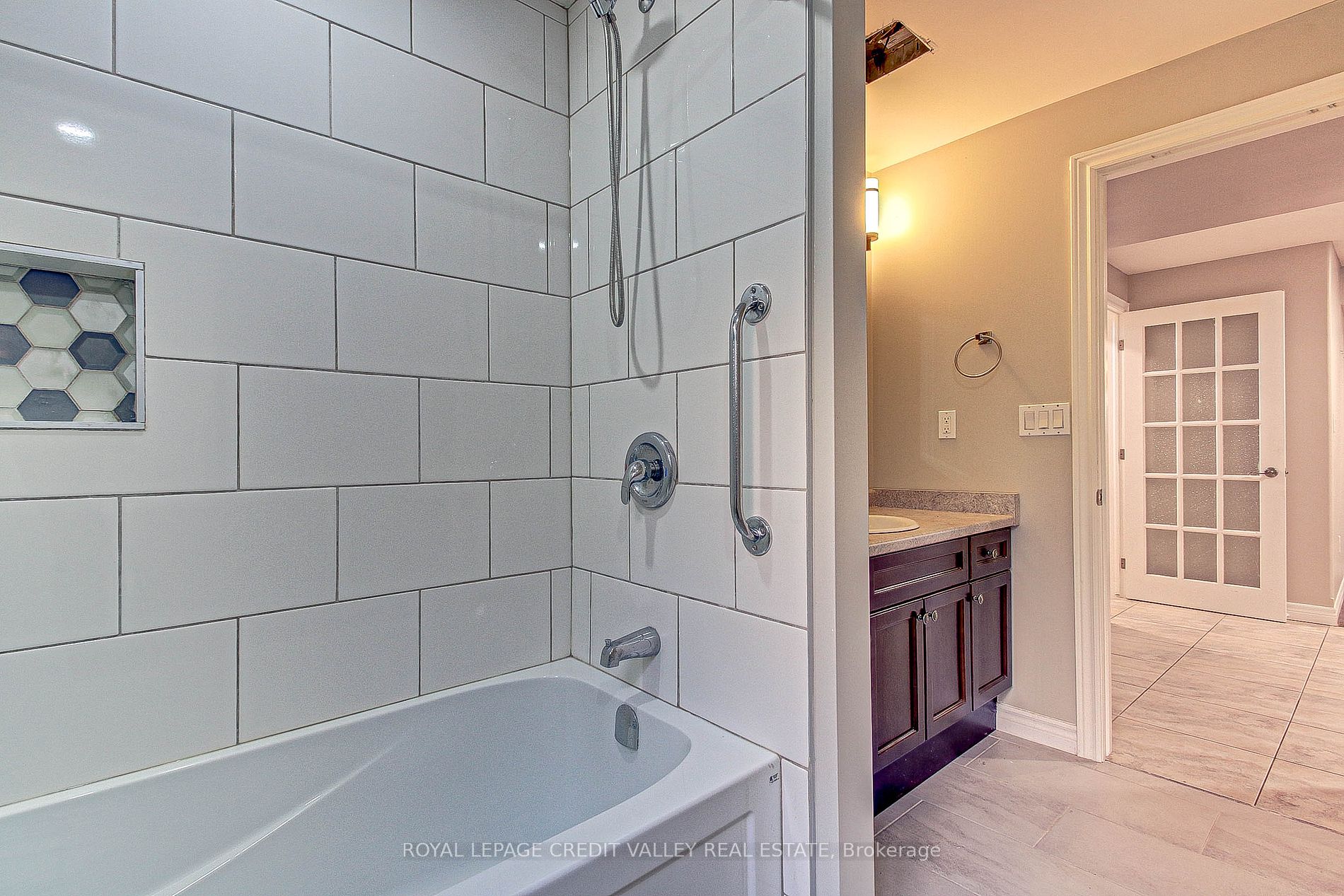 123 Coulas Cres Property Photo 19