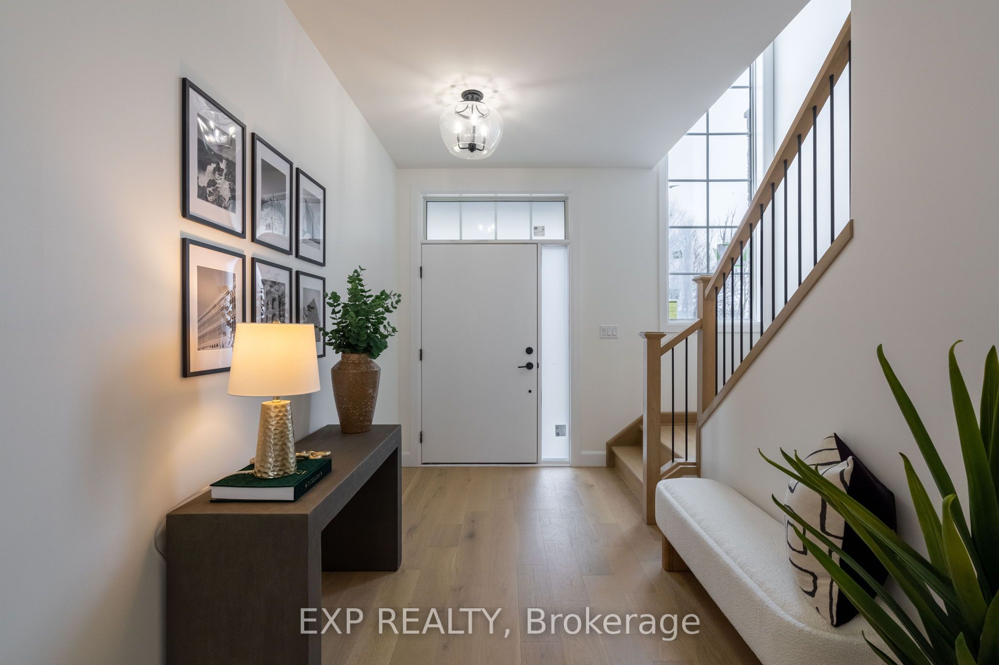 2082 Saddlerock Avenue Property Photo 2