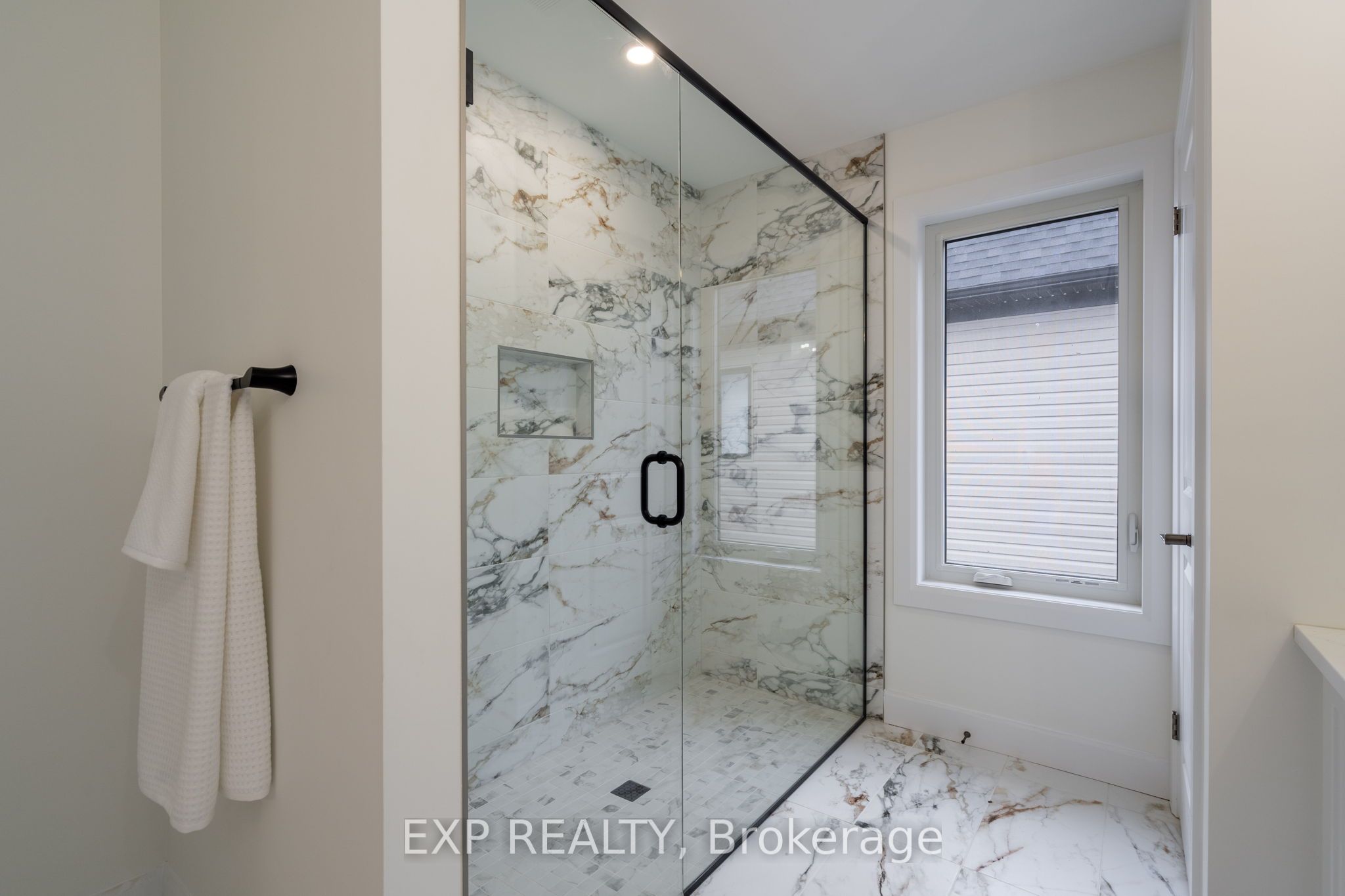 2082 Saddlerock Avenue Property Photo 22