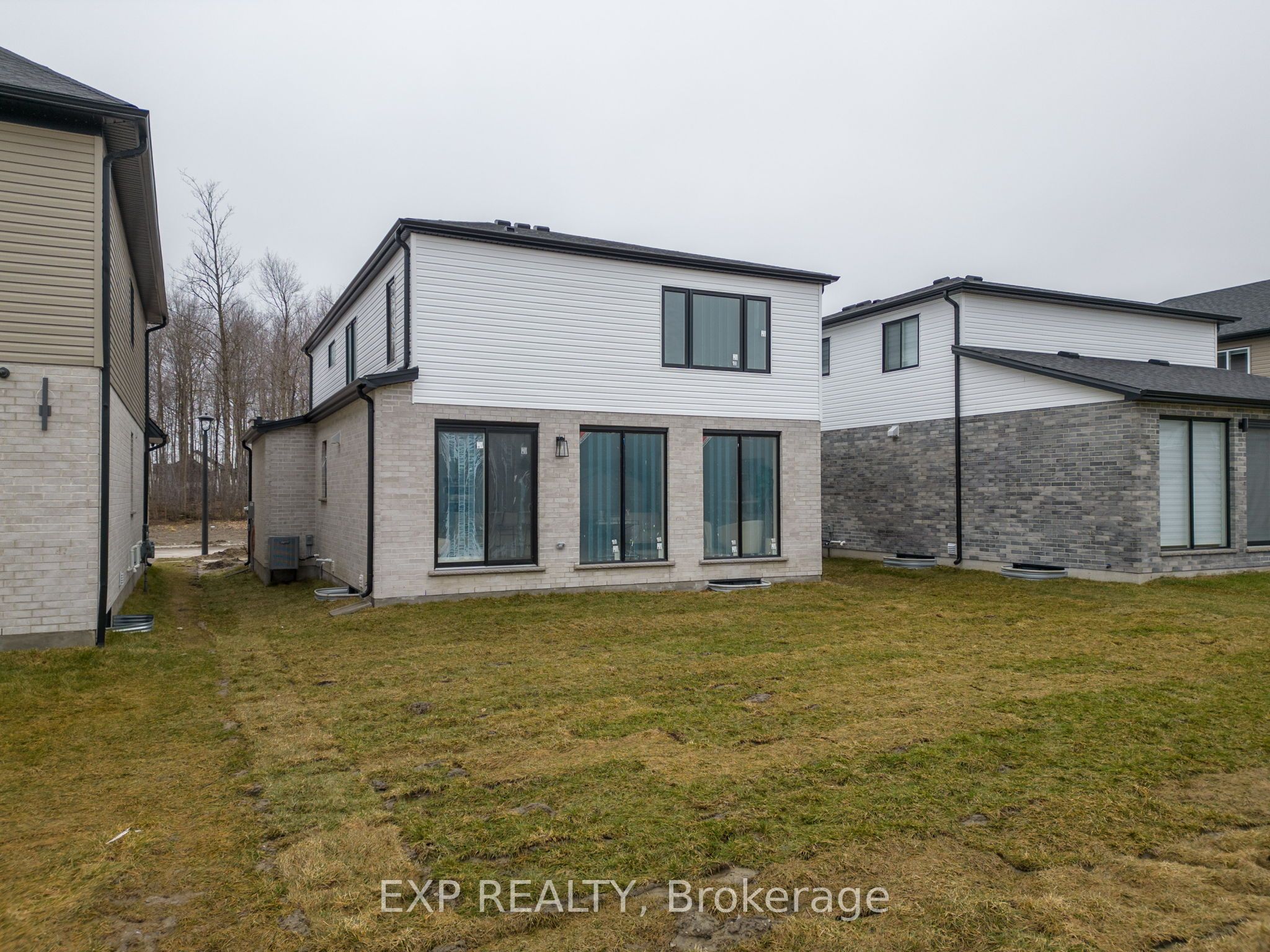 2082 Saddlerock Avenue Property Photo 27