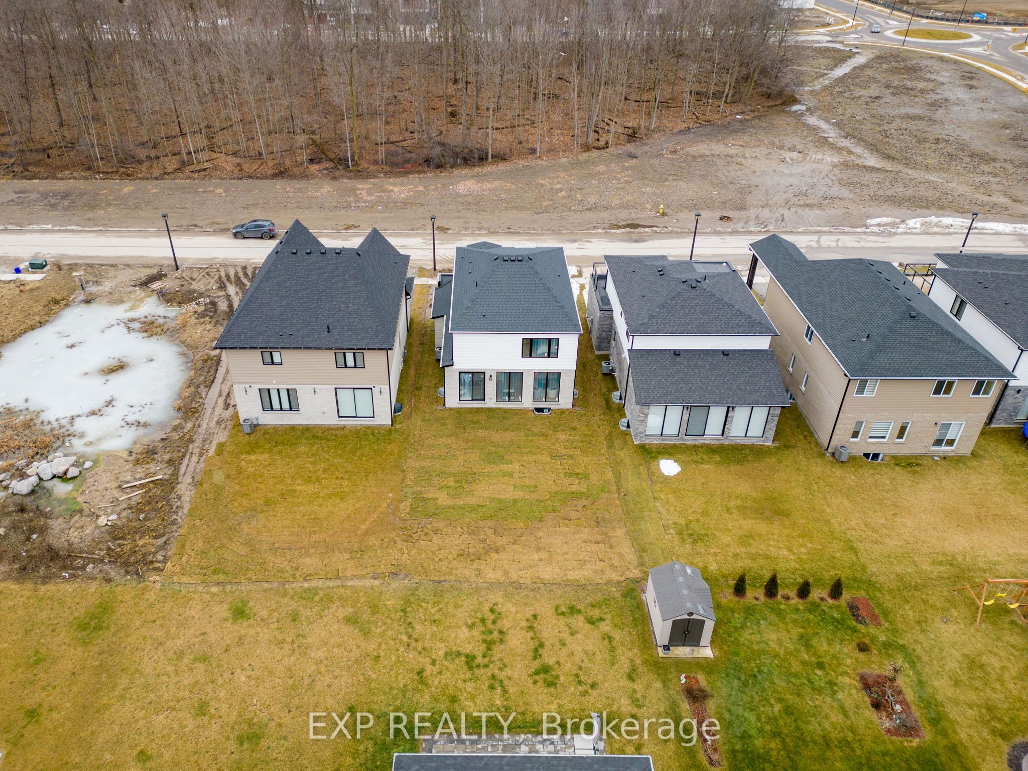 2082 Saddlerock Avenue Property Photo 28