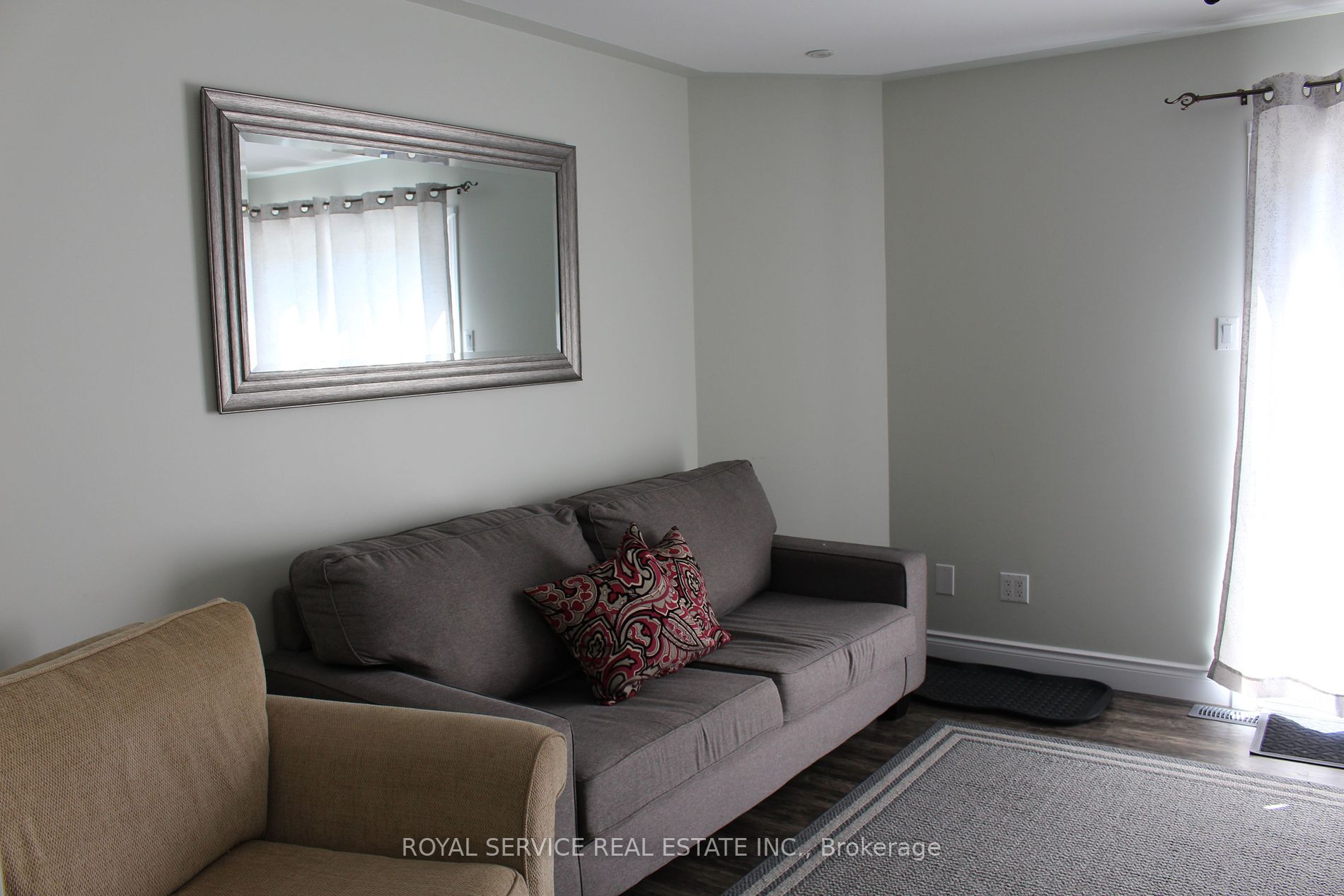 43 Garry St Property Photo 9