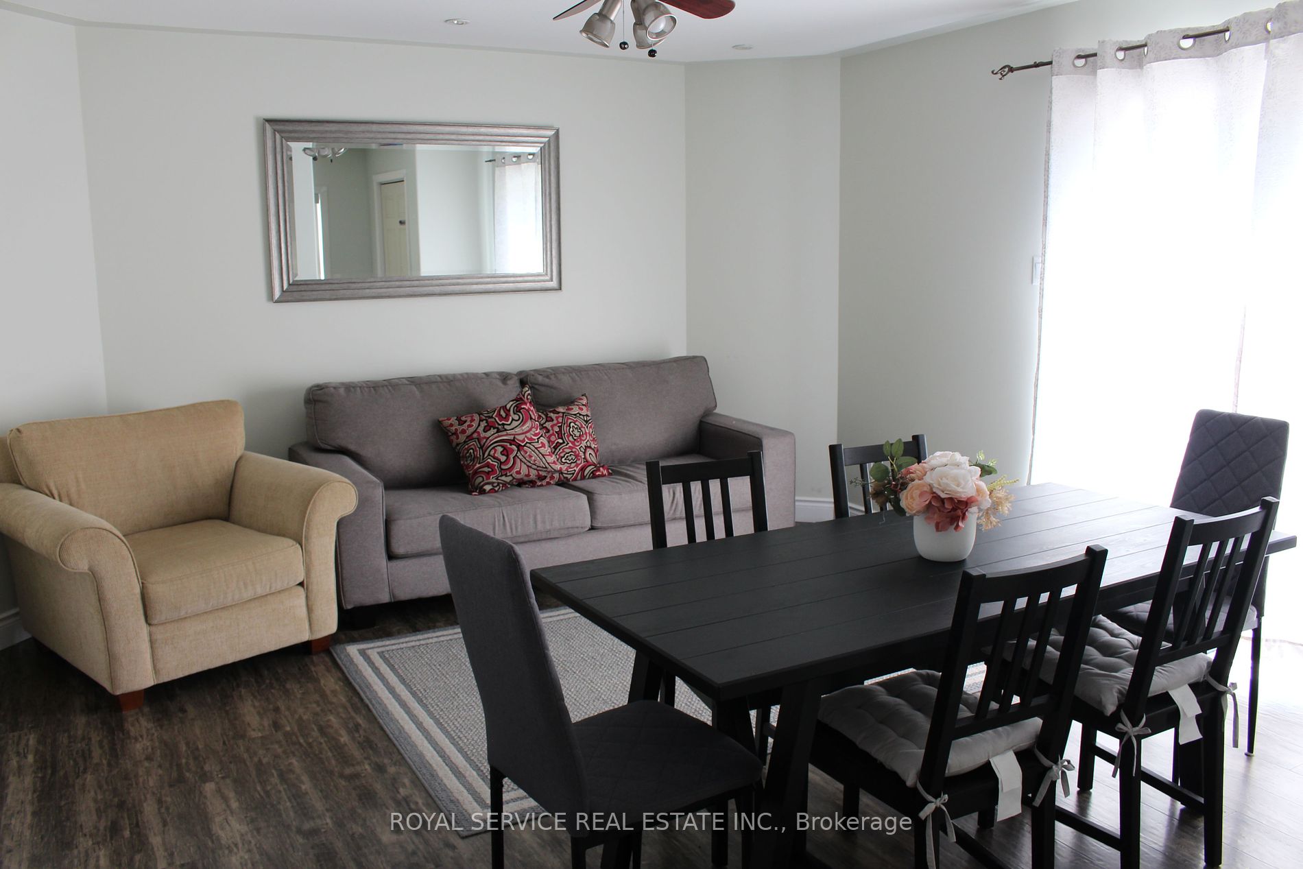 43 Garry St Property Photo 12