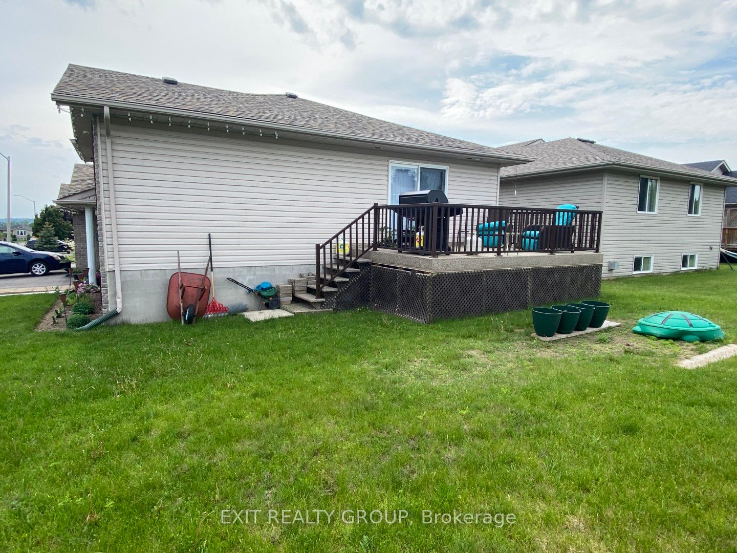 27 Belvedere Rd Property Photo 13