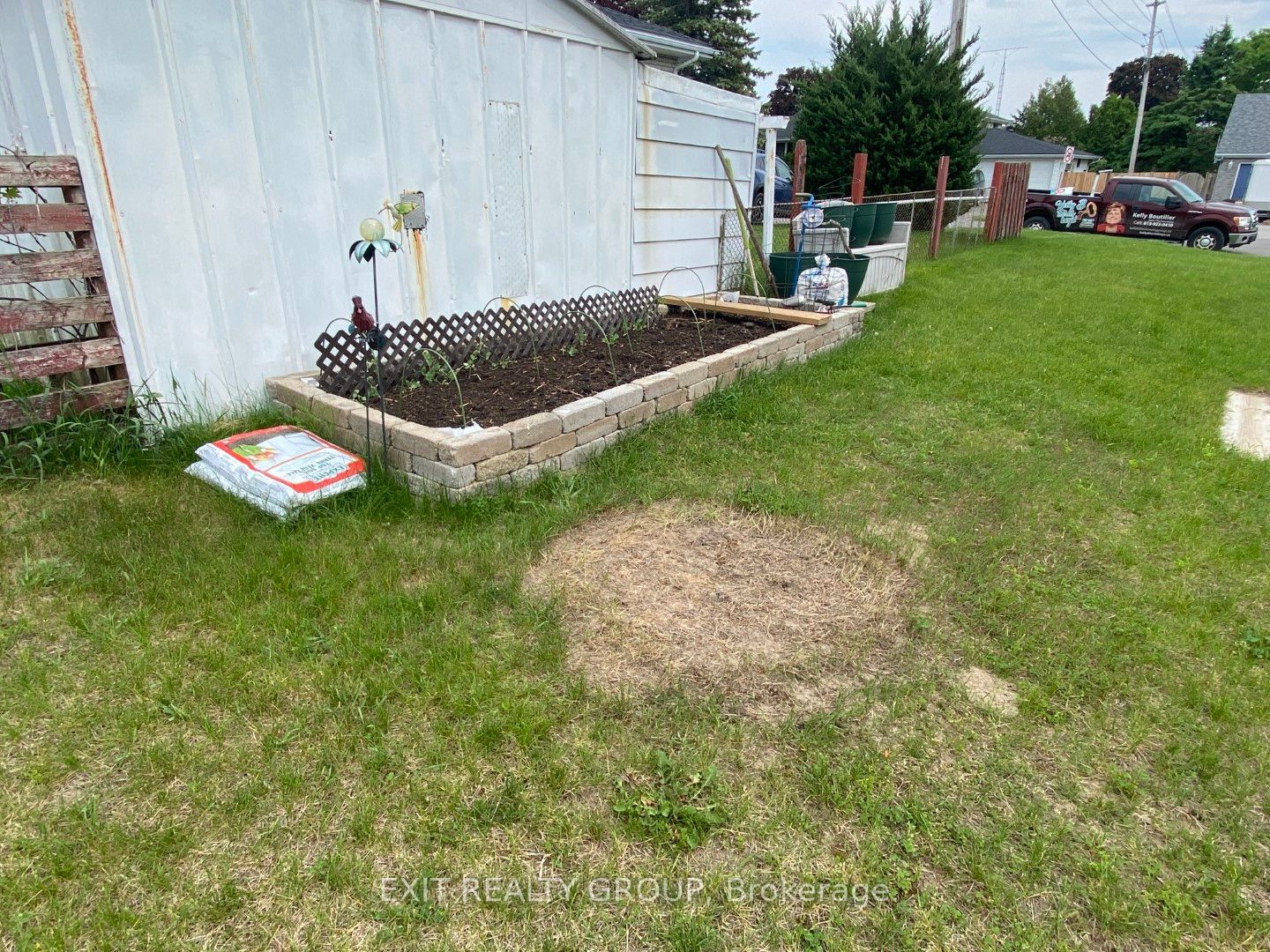 27 Belvedere Rd Property Photo 15