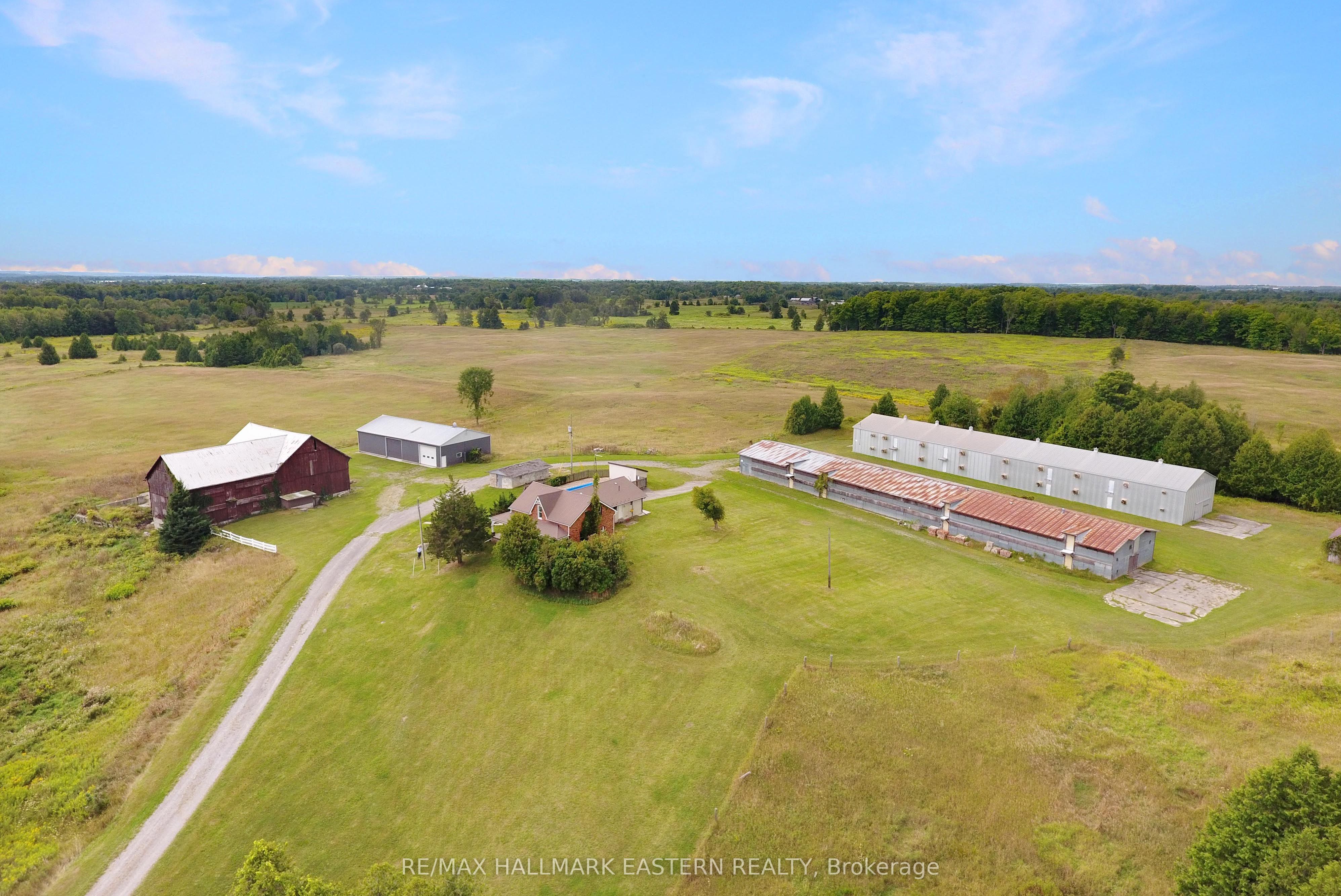 440 County Rd 40 Property Photo 2