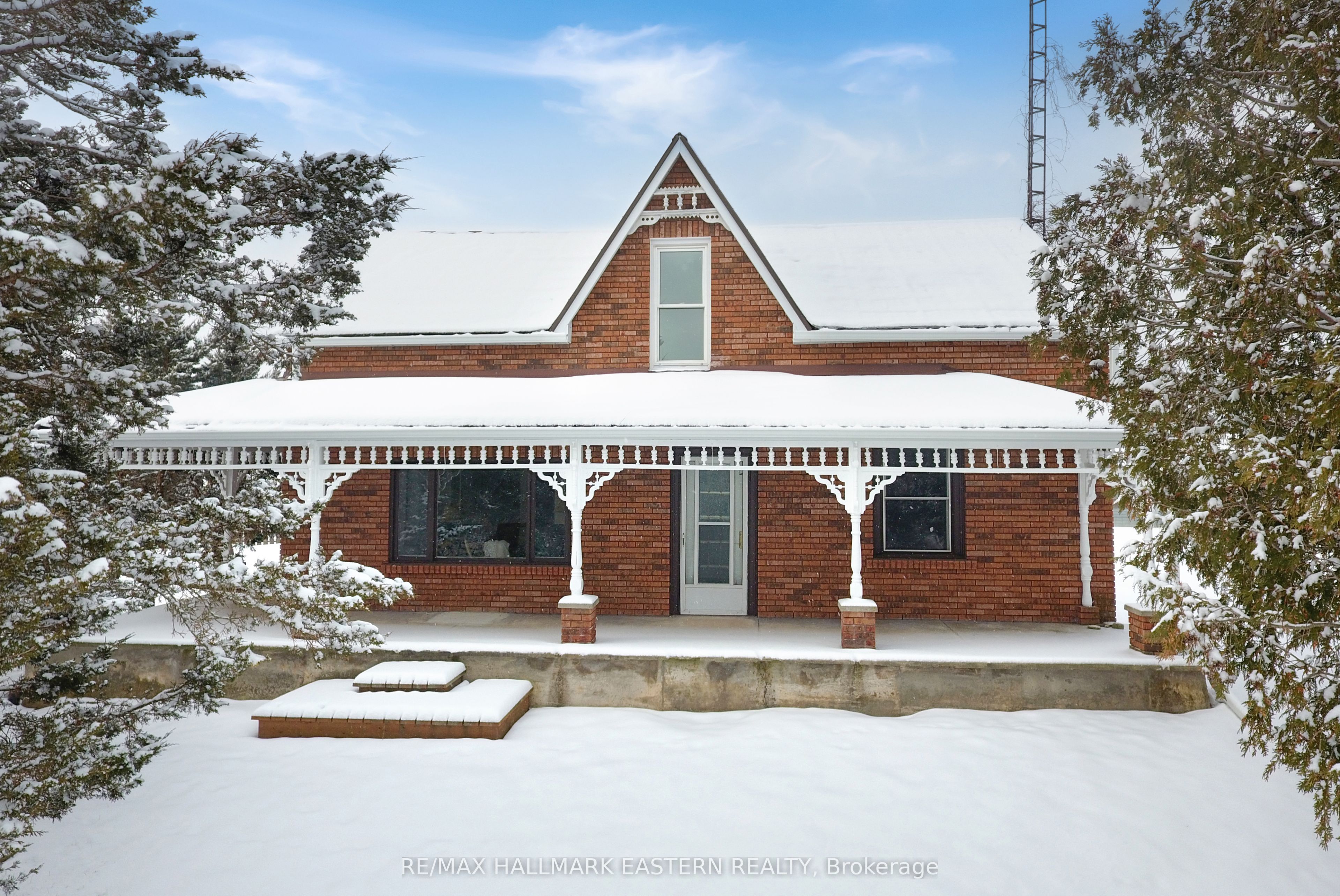 440 County Rd 40 Property Photo 3