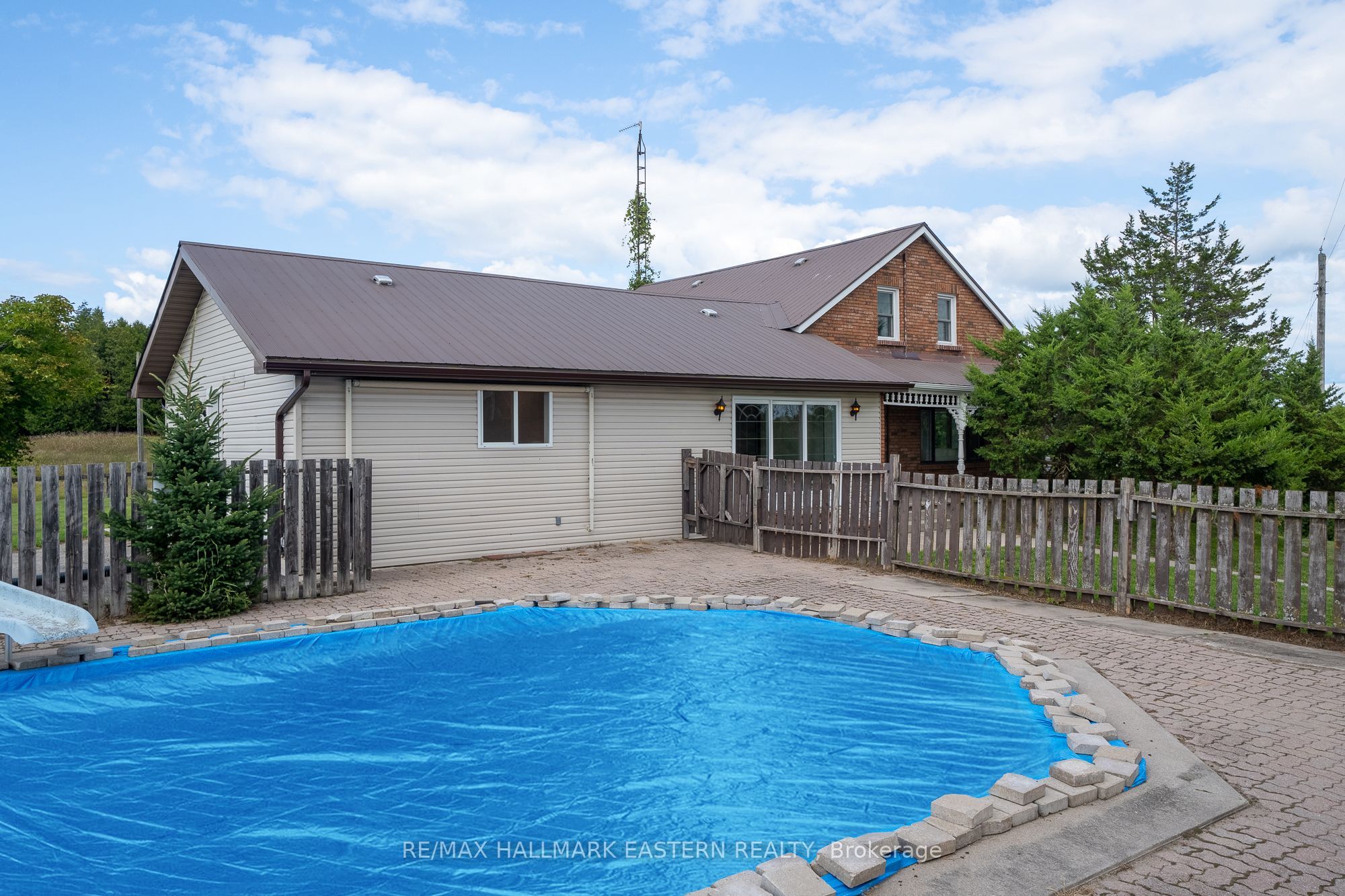 440 County Rd 40 Property Photo 4