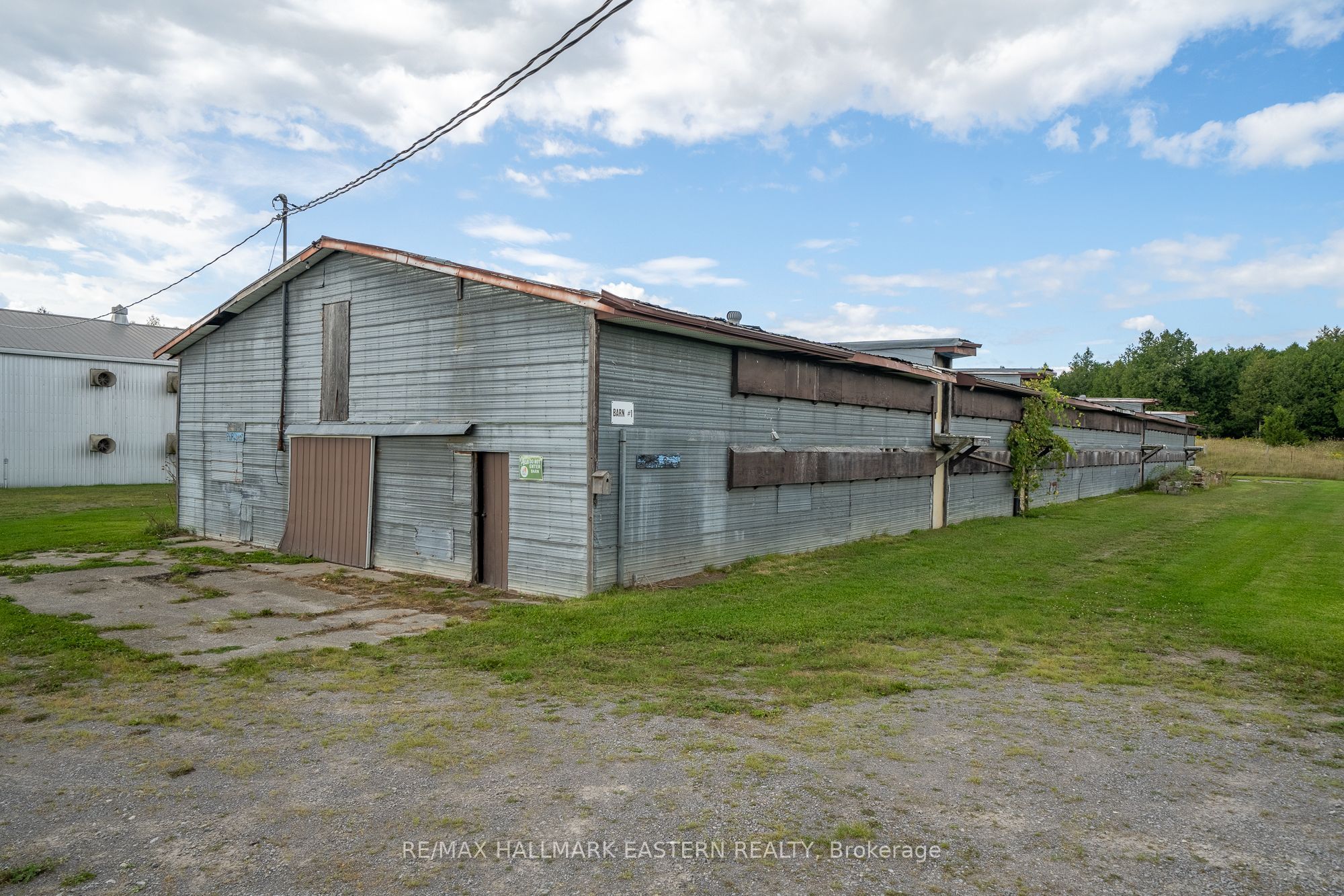 440 County Rd 40 Property Photo 35