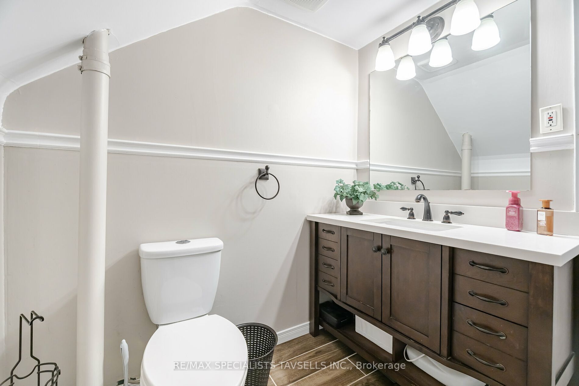 21 Nelson St Property Photo 10