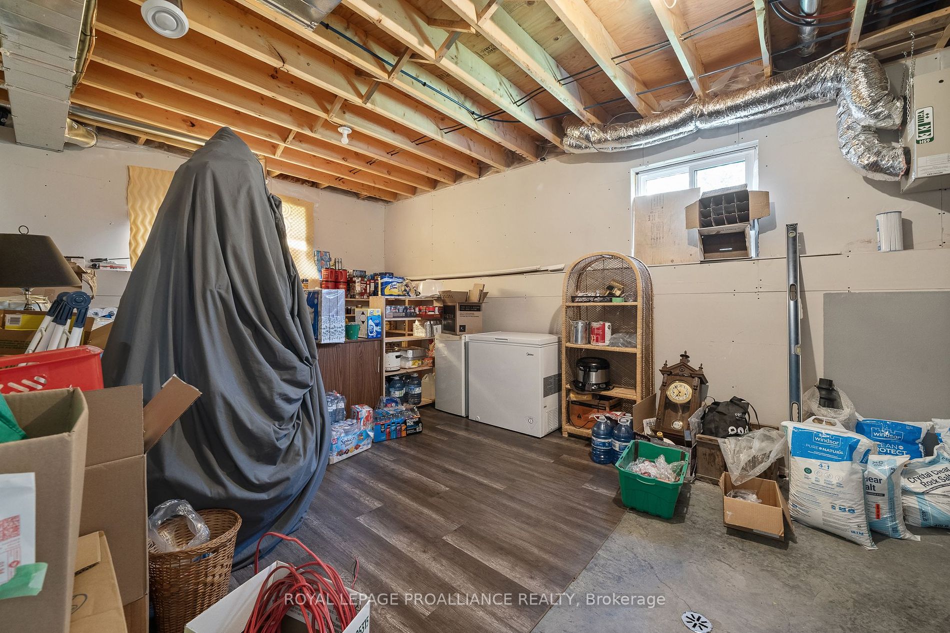 2263 Victoria Rd Property Photo 29