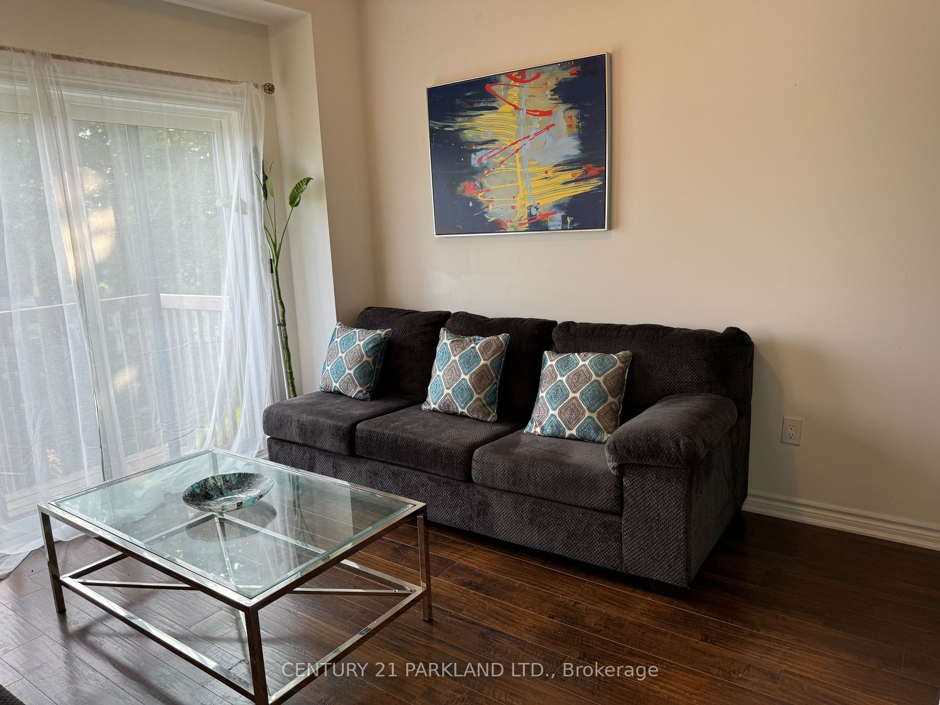 128 Berkshire Dr Property Photo 8
