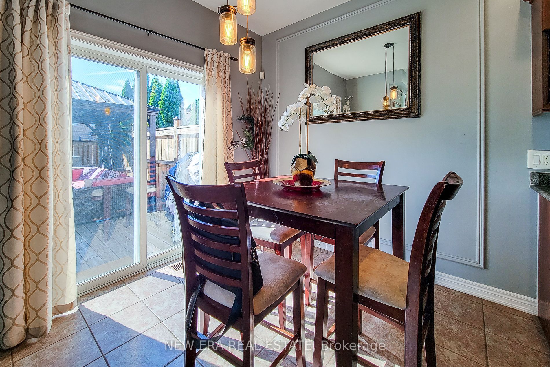 3 Hartland Rd Property Photo 14
