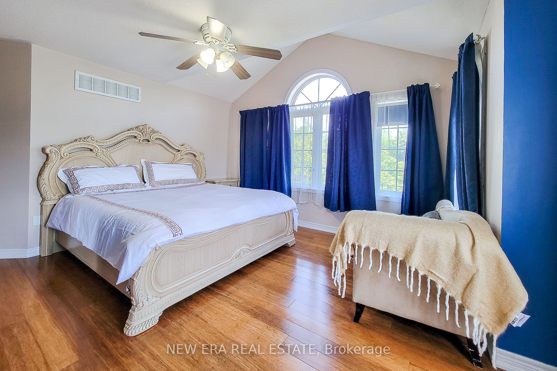 3 Hartland Rd Property Photo 19