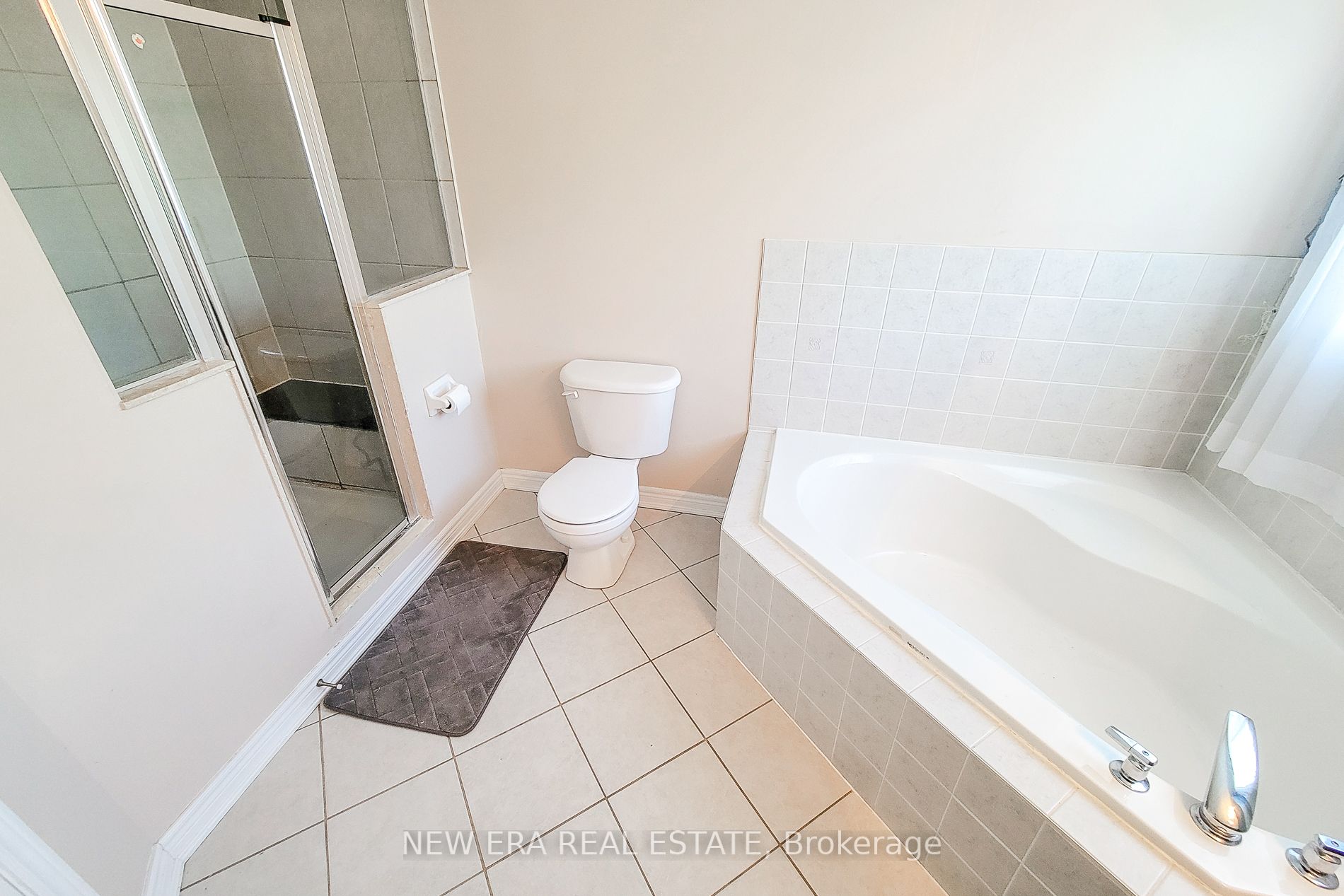 3 Hartland Rd Property Photo 21