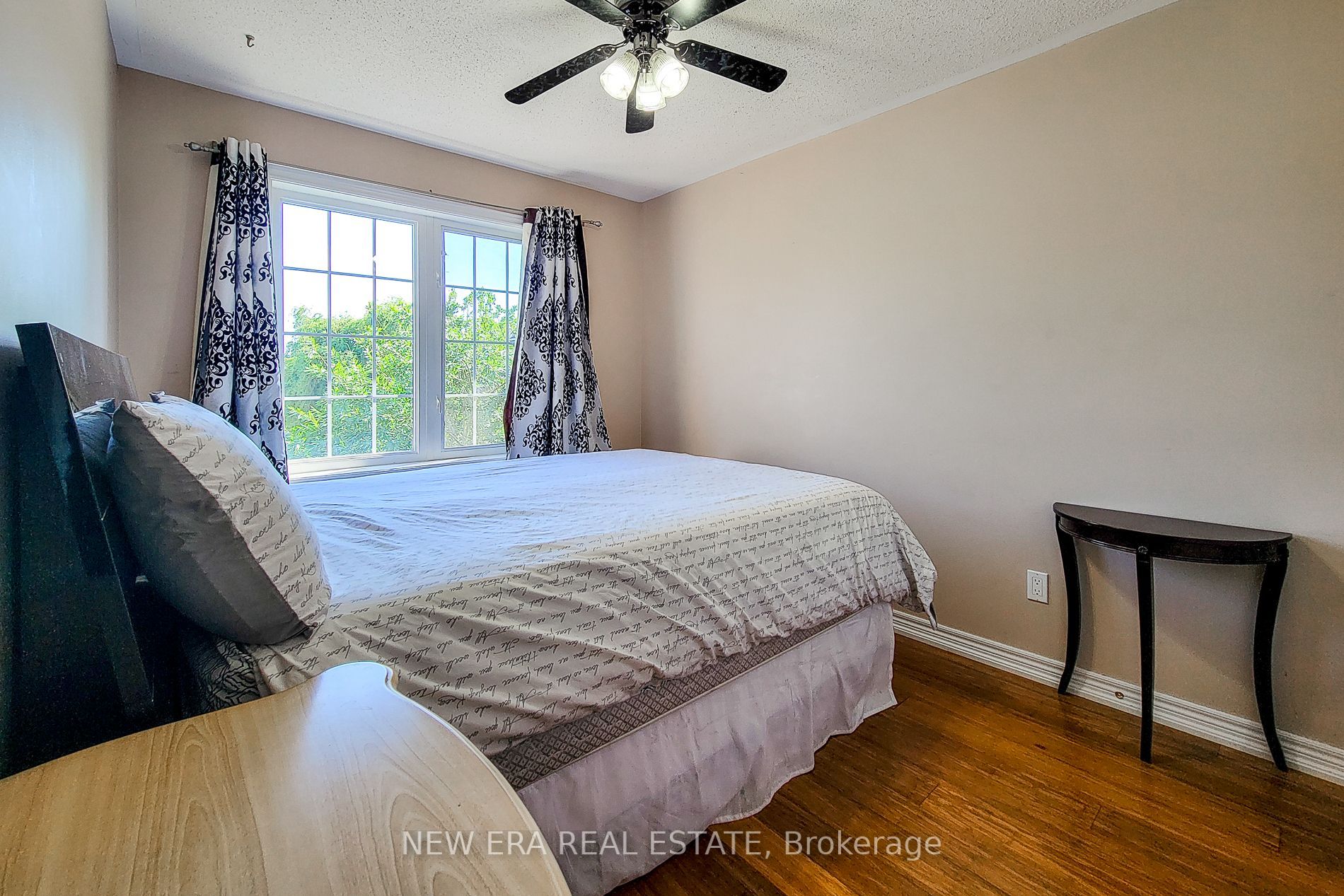 3 Hartland Rd Property Photo 22