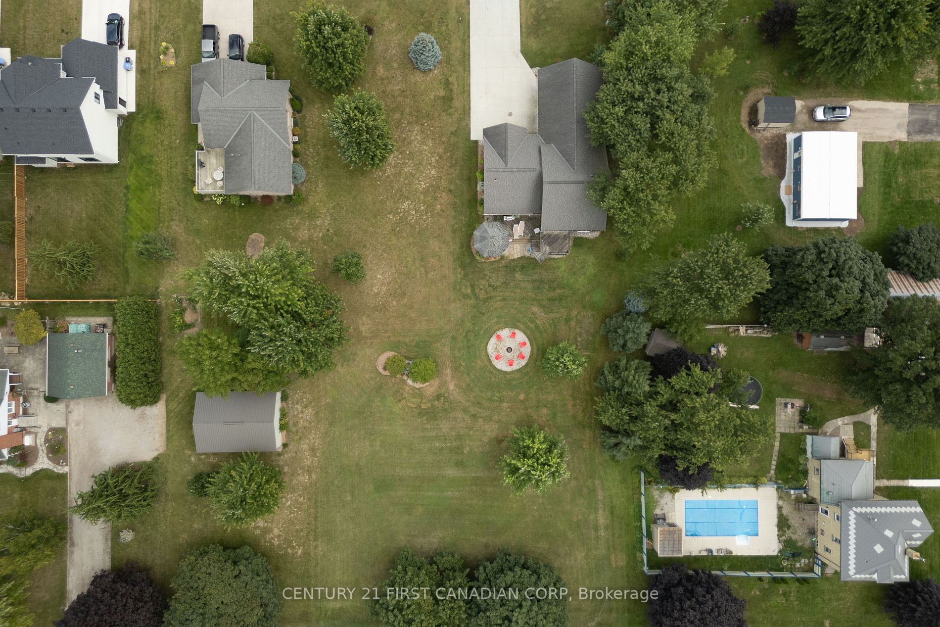 66 Lorne Ave Property Photo 4