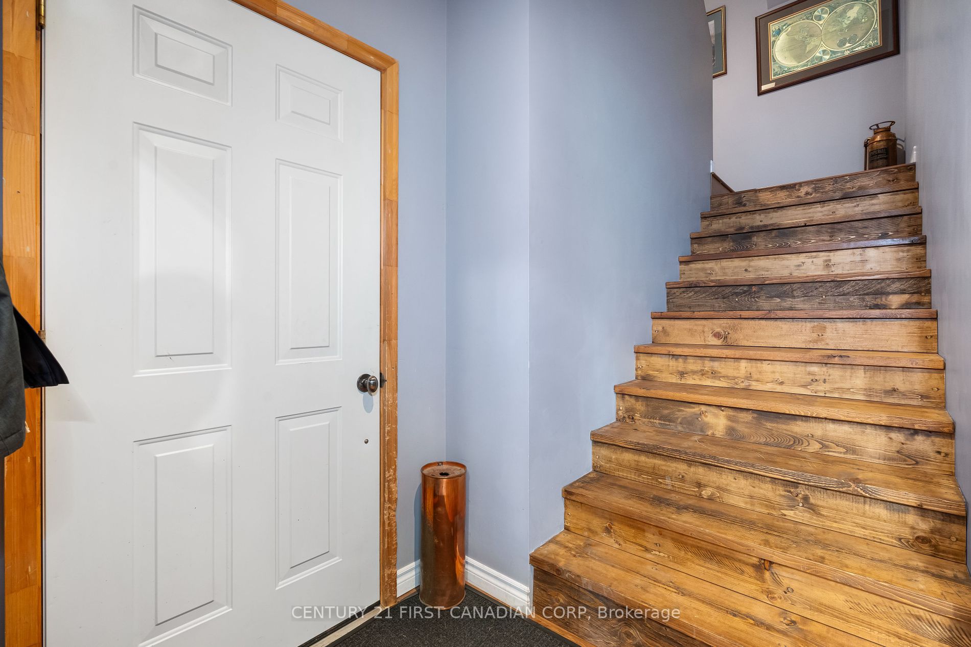 66 Lorne Ave Property Photo 24