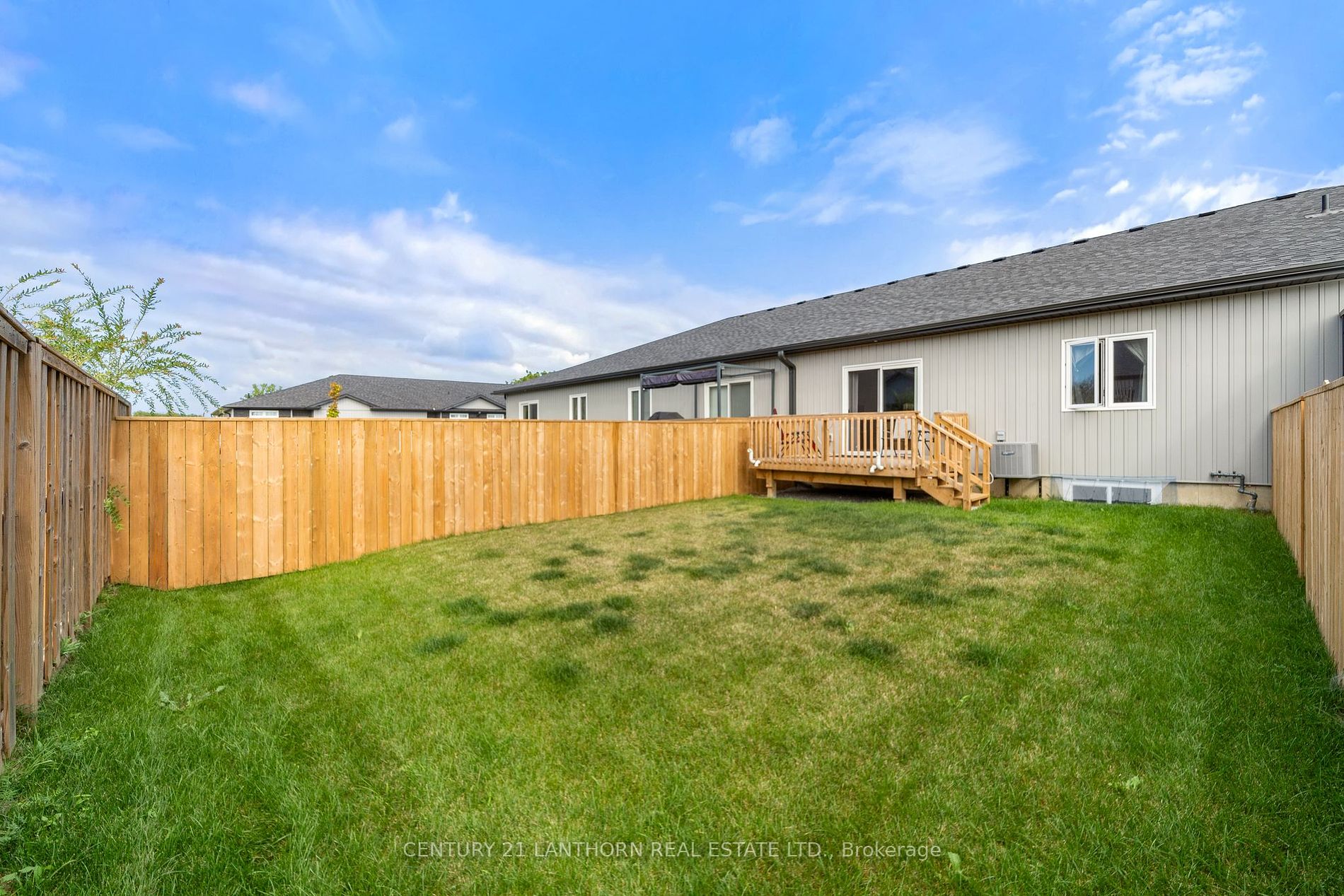 13 Dayton Crt Property Photo 19