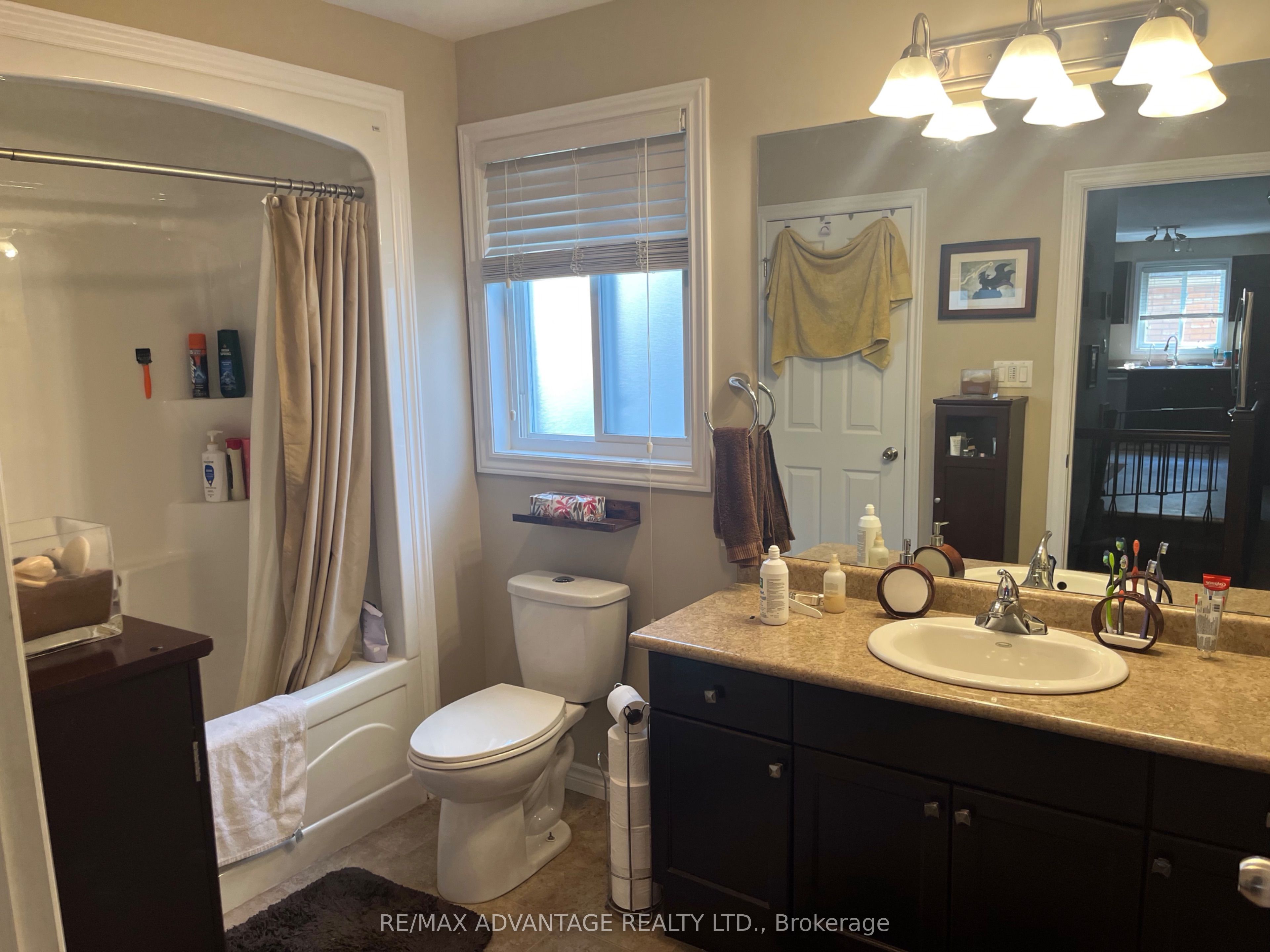 12 Henderson Court Property Photo 16