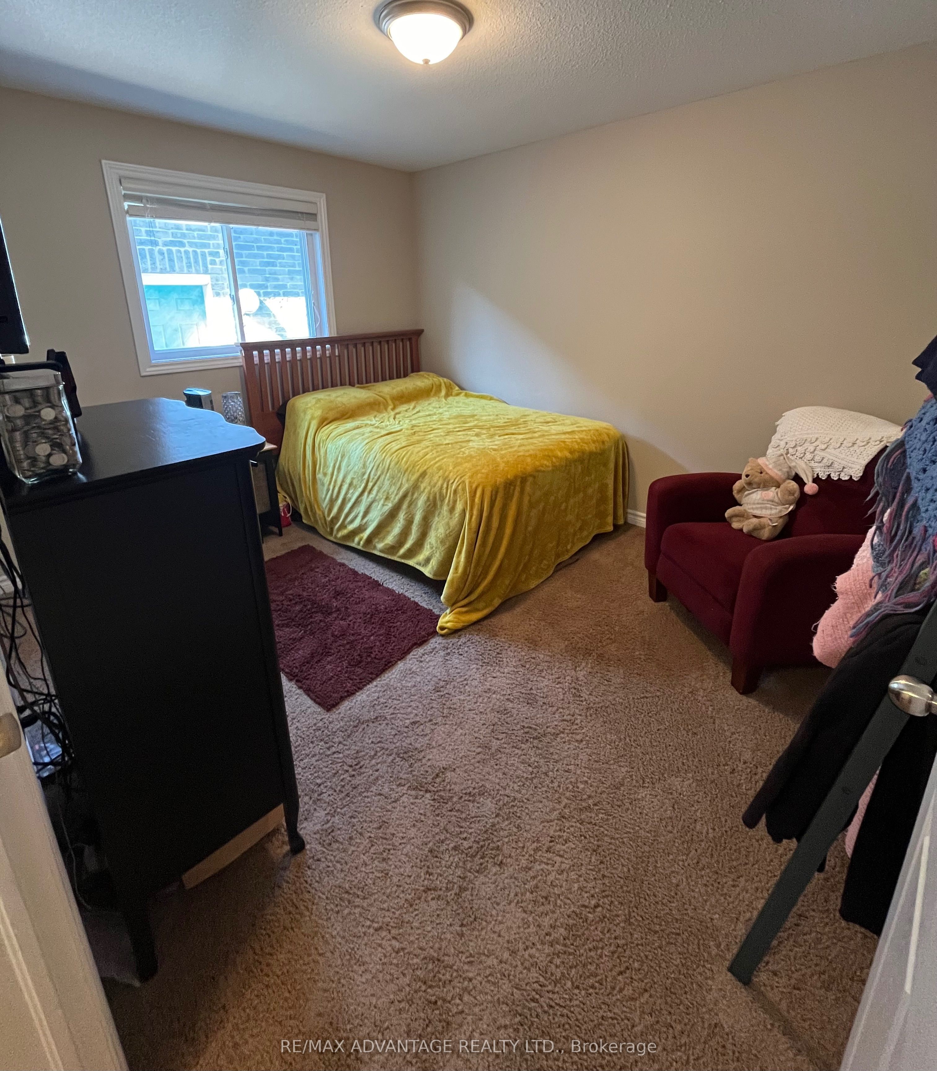 12 Henderson Court Property Photo 18