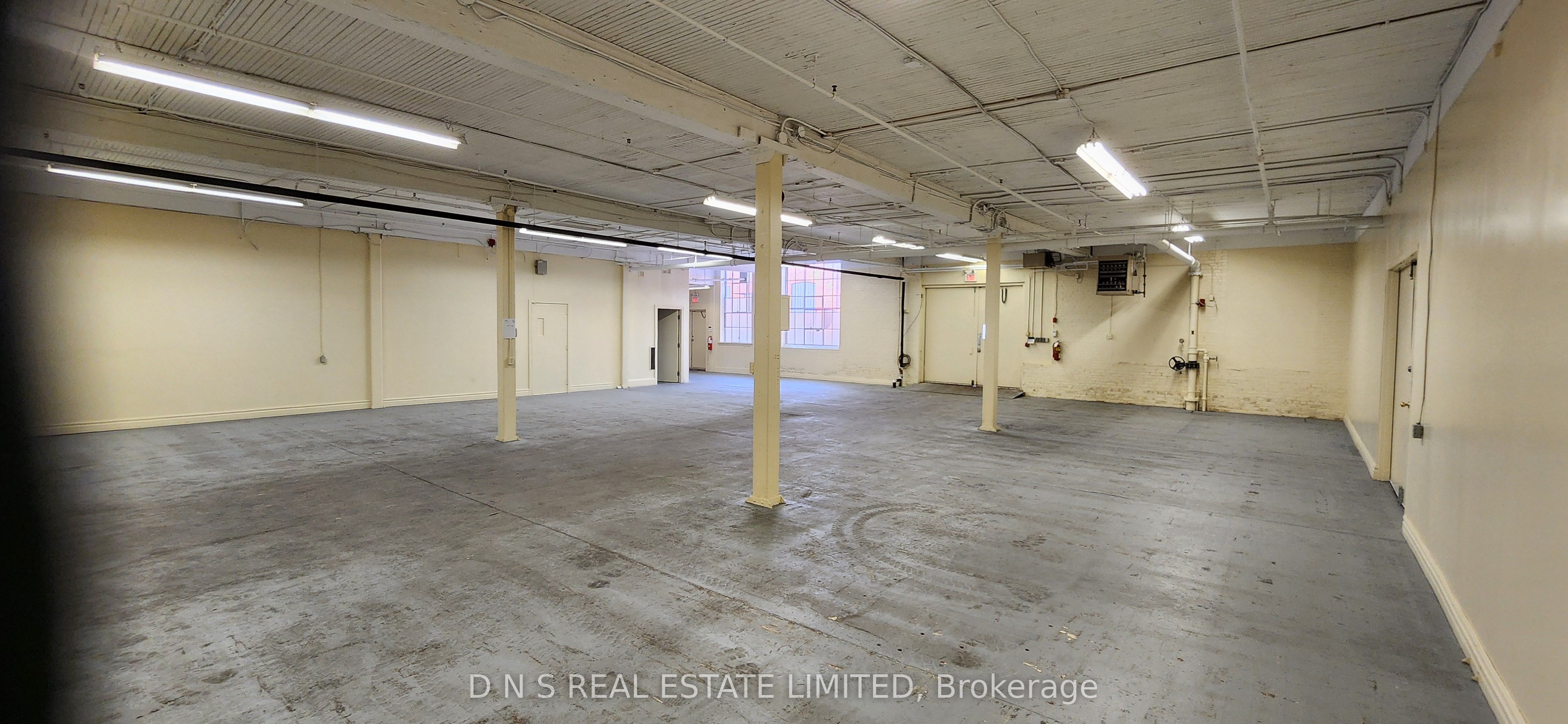 #15 - 280 Perry Street Property Photo 6