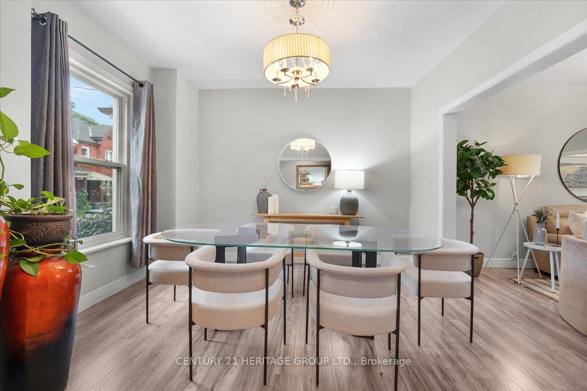 31 William St Property Photo 40