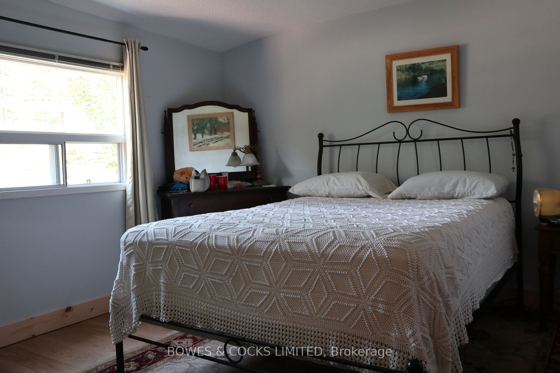 260 South Shores Rd Property Photo 2