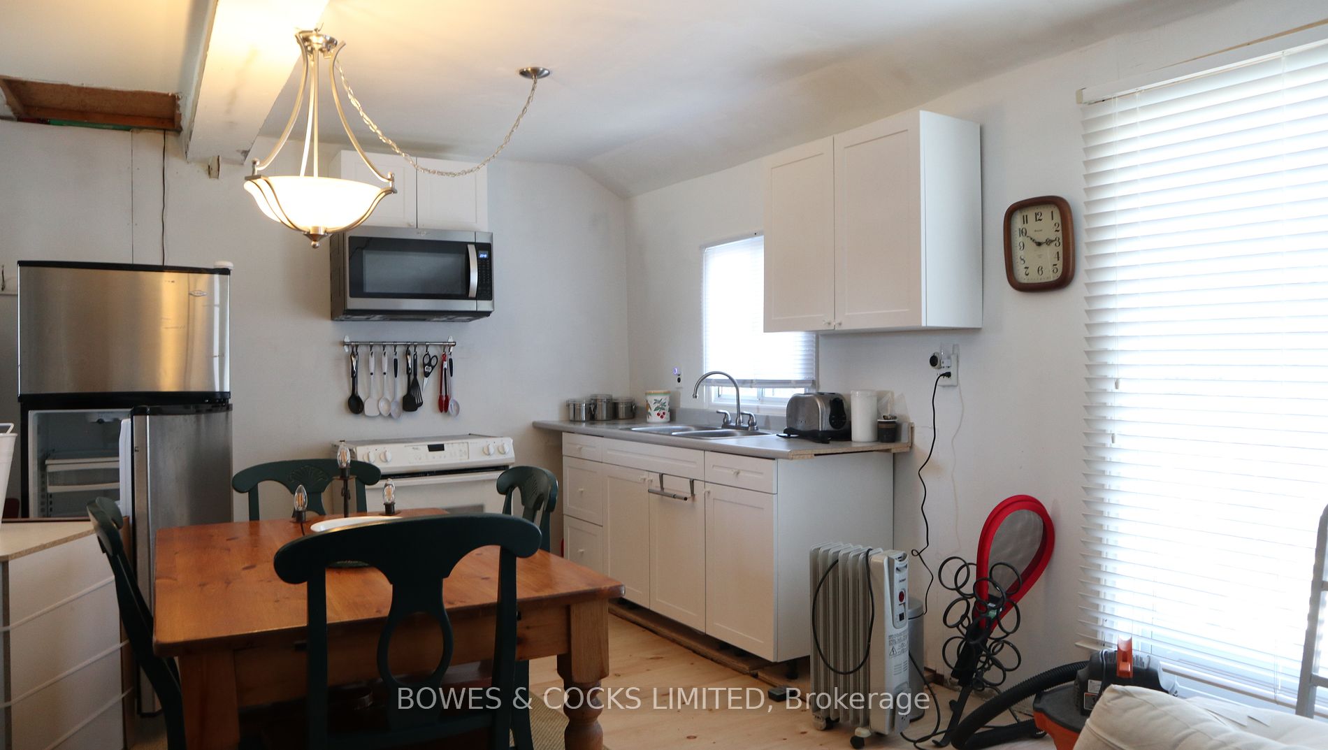 260 South Shores Rd Property Photo 20