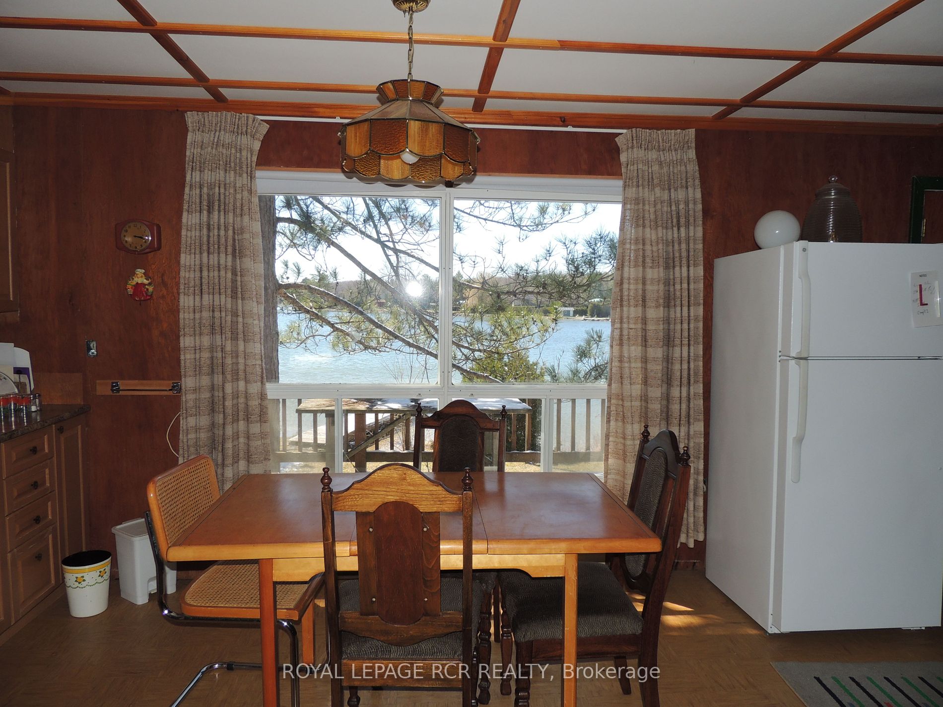 240 Point Rd Property Photo 2
