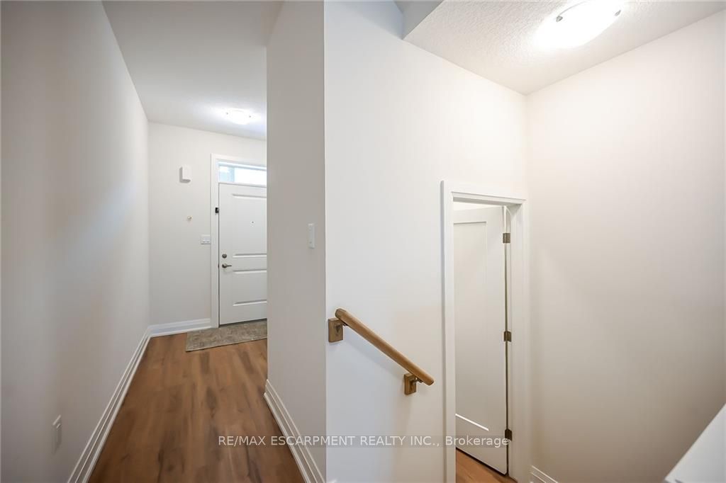 14 Bayberry Lane Property Photo 8