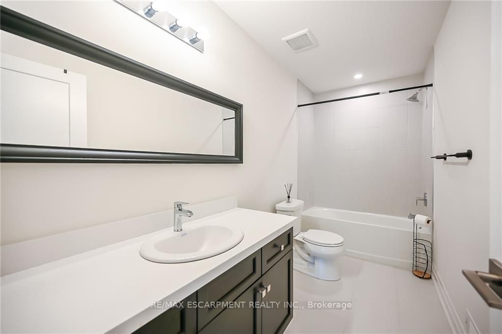 14 Bayberry Lane Property Photo 15