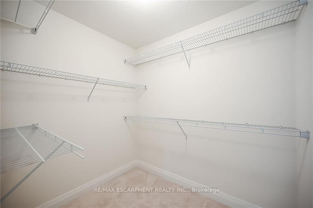 14 Bayberry Lane Property Photo 17