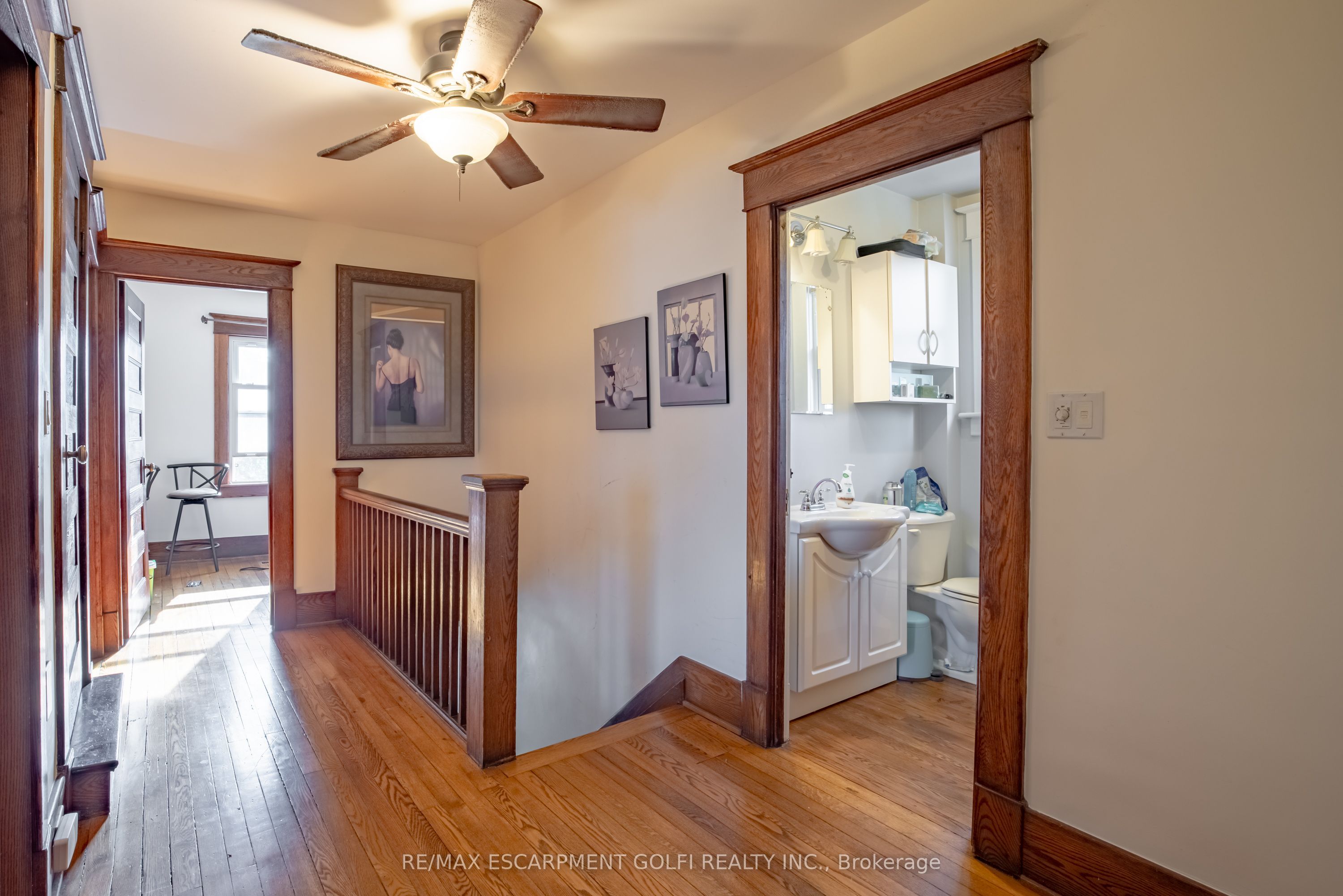 3952 Victoria Avenue Property Photo 17