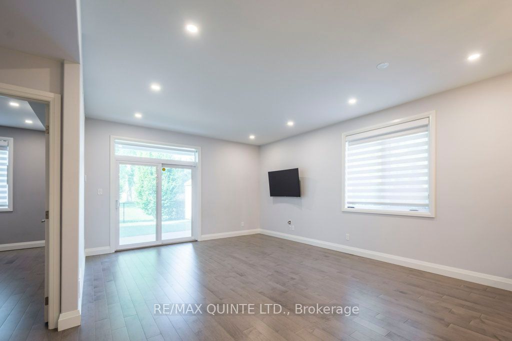 30 Stinson Ave Property Photo 5
