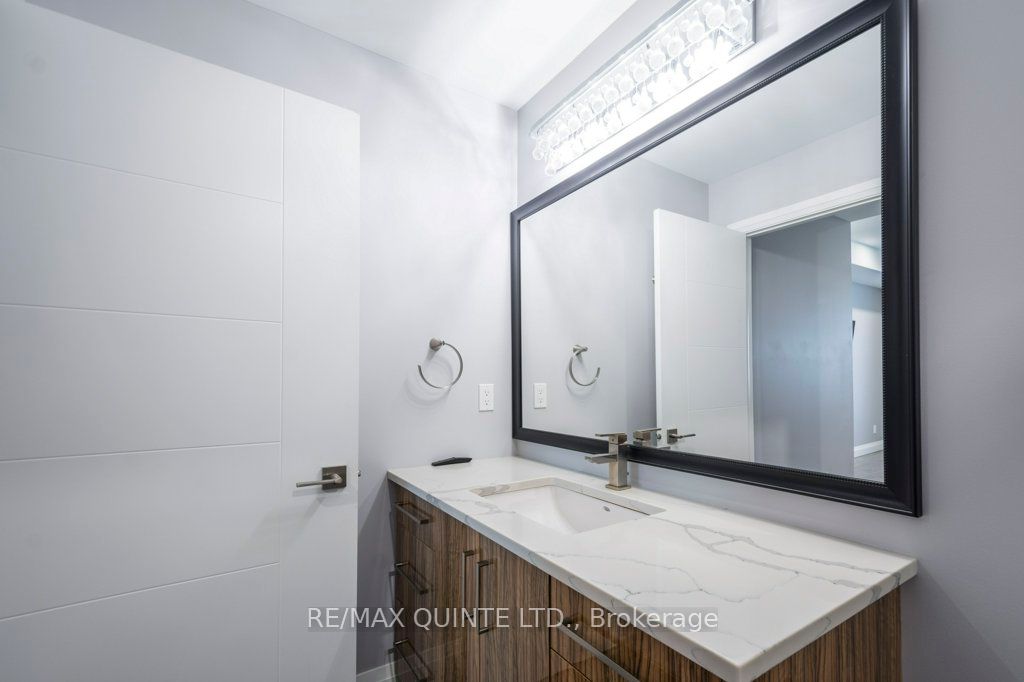 30 Stinson Ave Property Photo 11