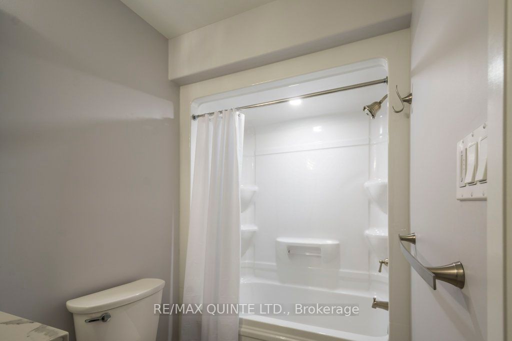 30 Stinson Ave Property Photo 17