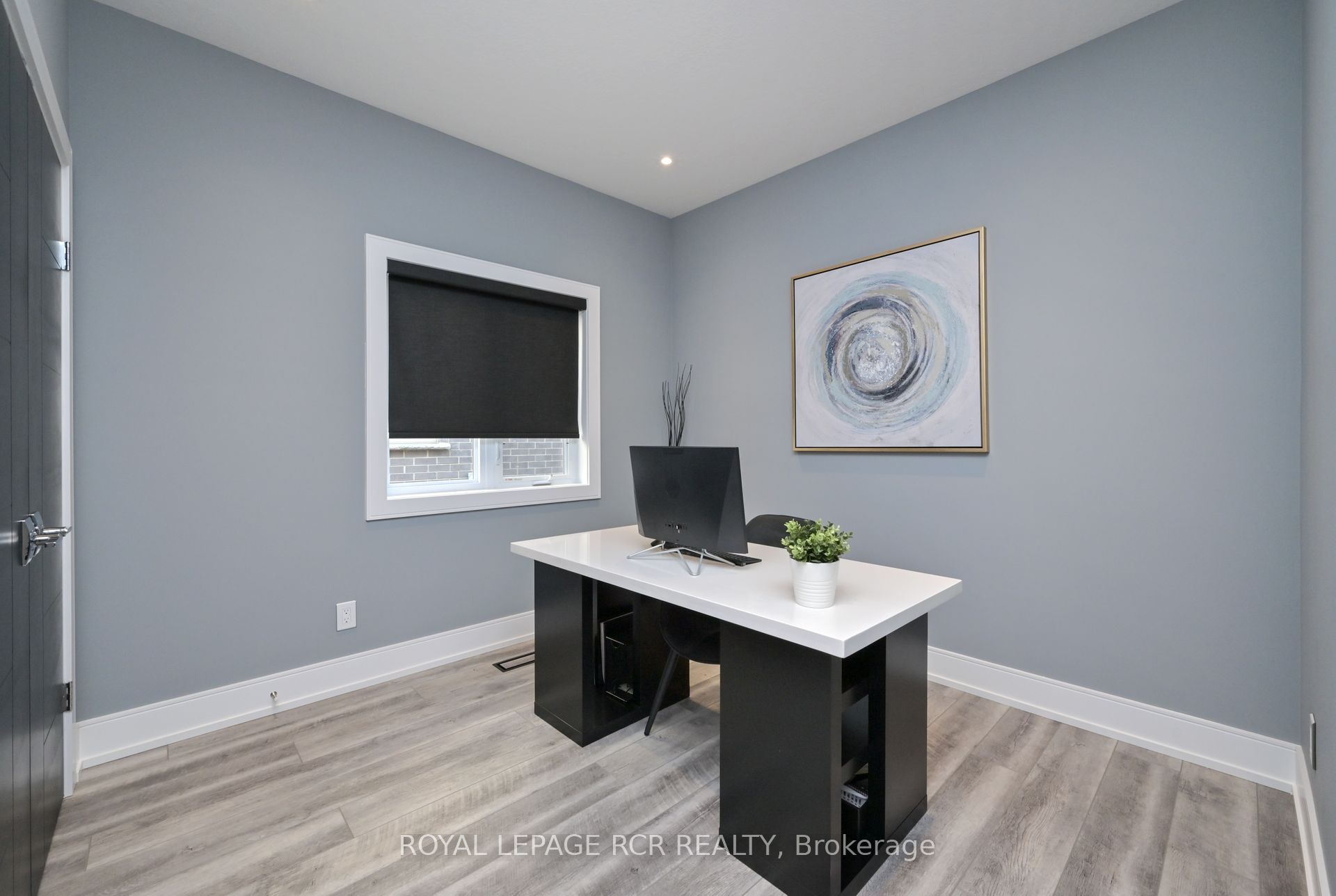 19 Dover Lane Property Photo 13