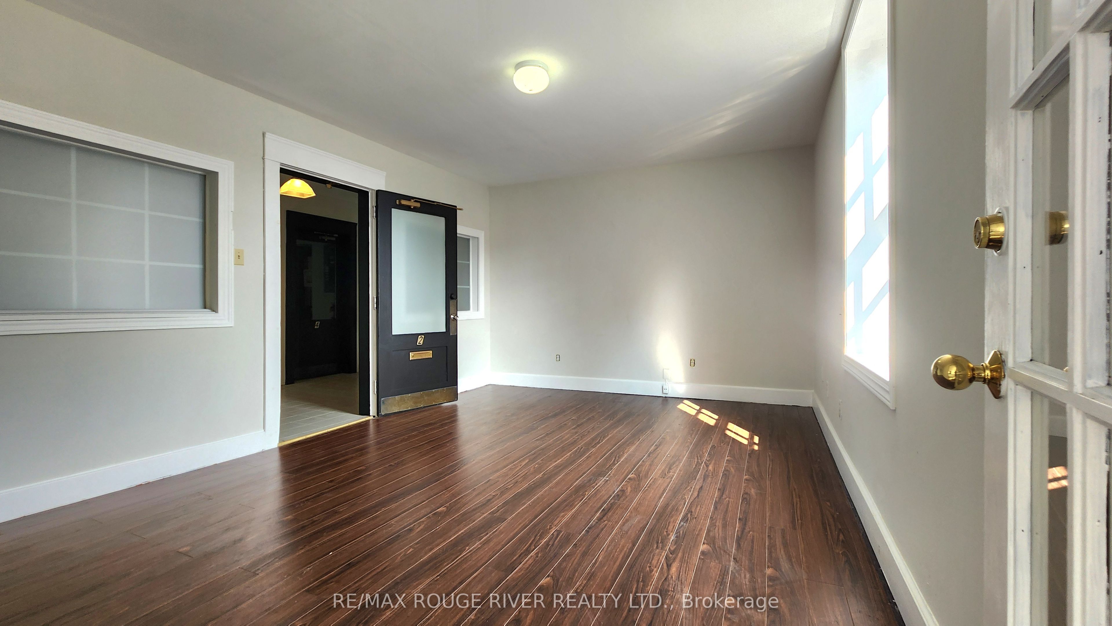 #2 - 41 John Street Property Photo 1