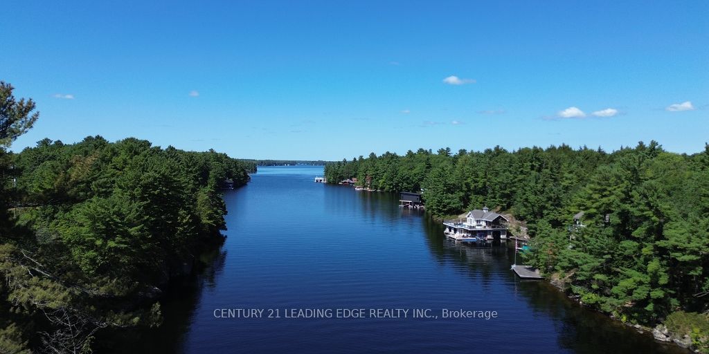 2077 Lake Muskoka Property Photo 1