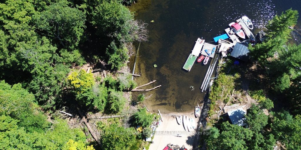 2077 Lake Muskoka Property Photo 2